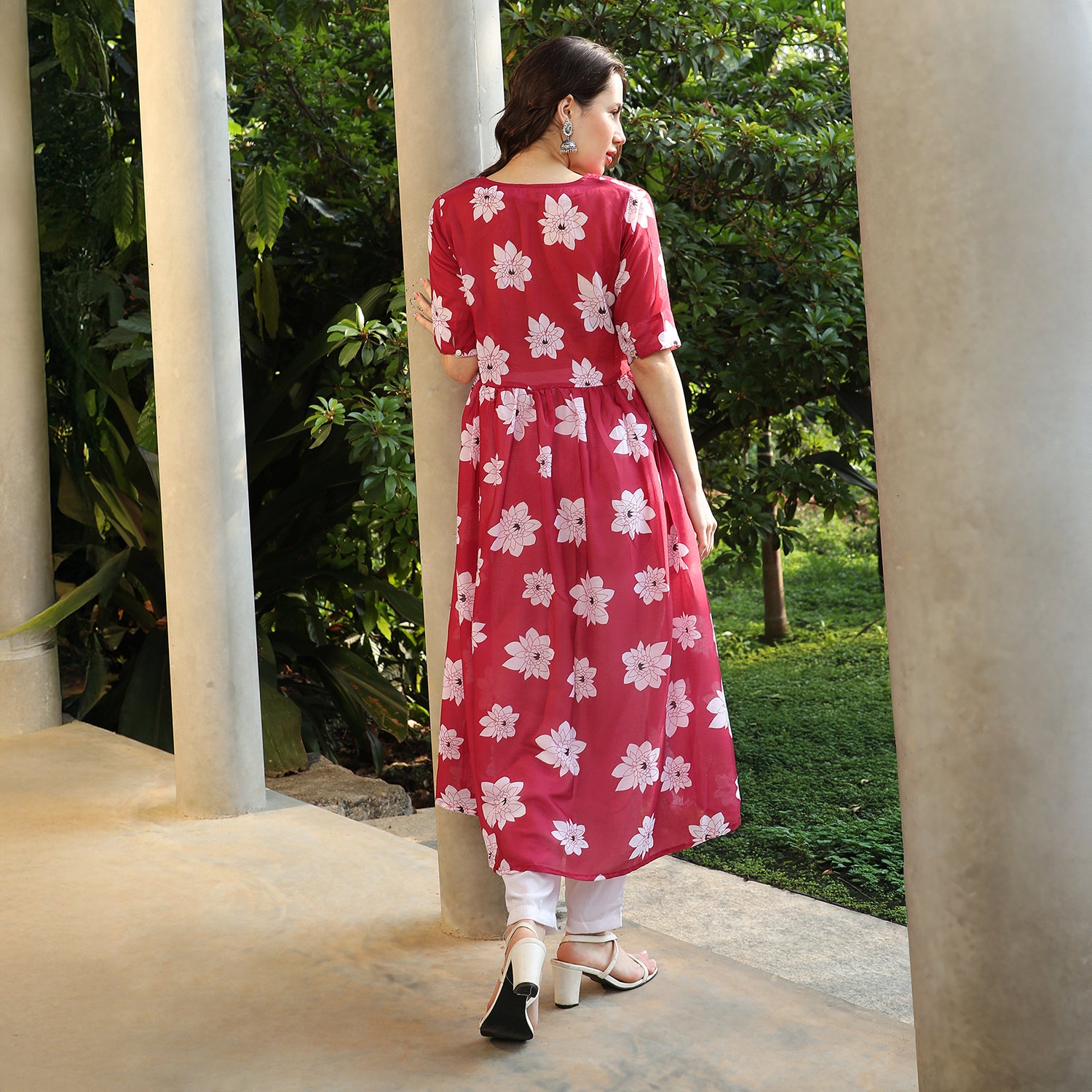 Water Lilies Kurta With Trousers And Dupatta
