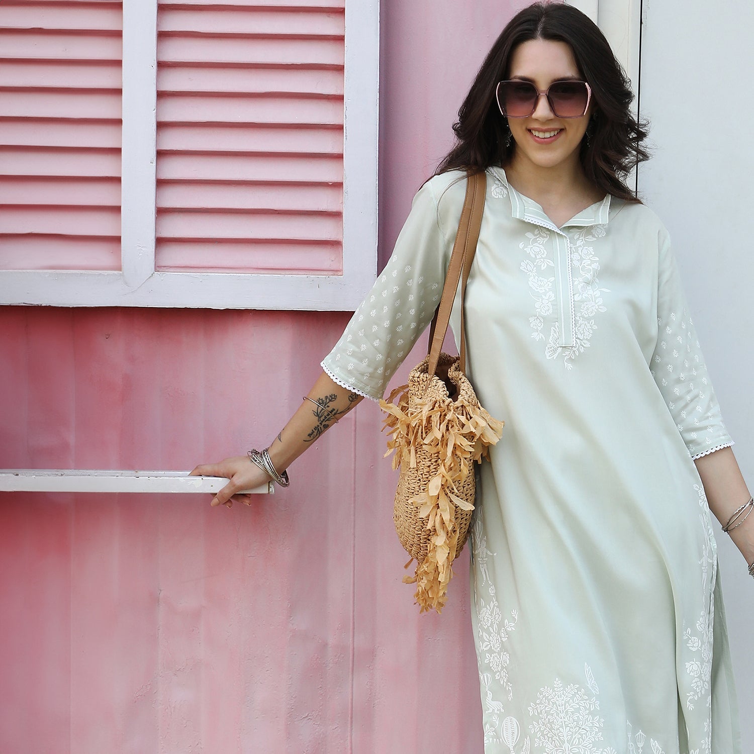Chariot Print Kurta With Trousers Set