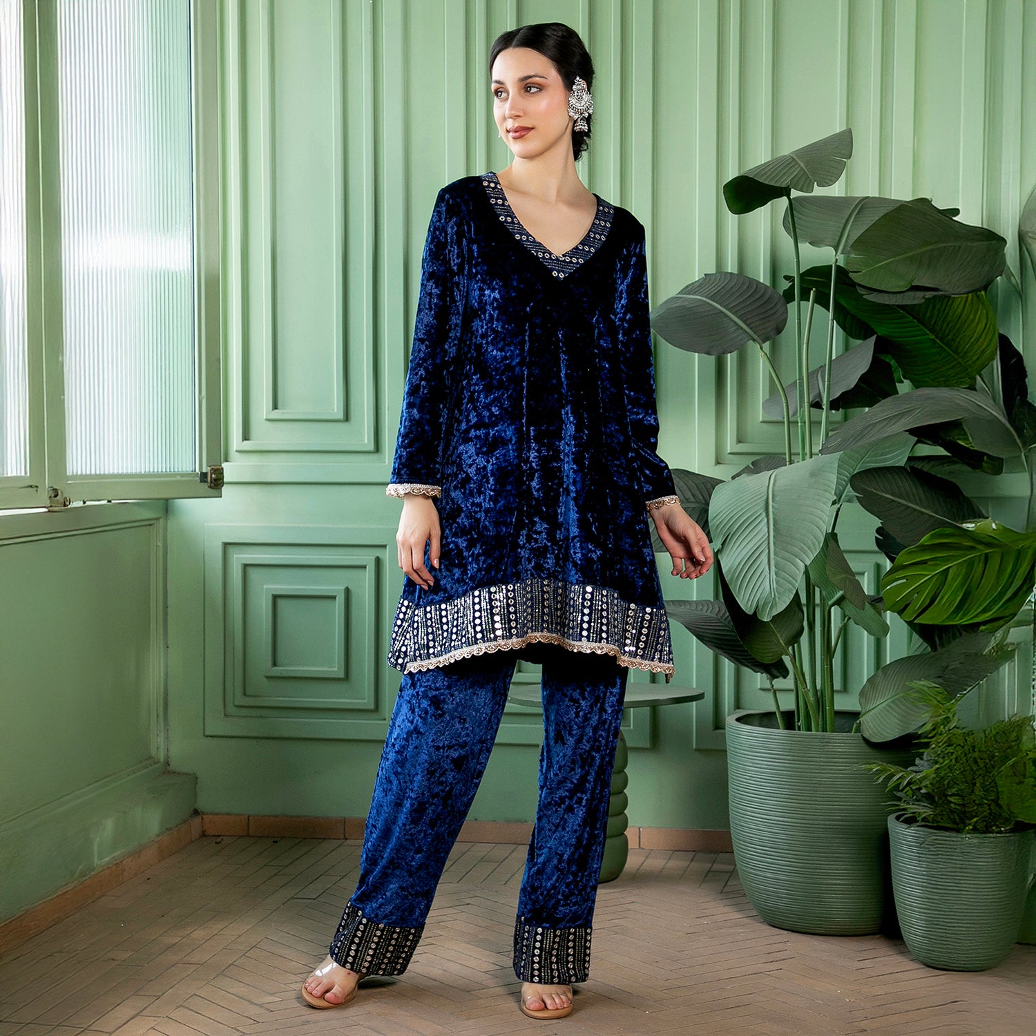 Mirror-Block Velvet Kurta Set