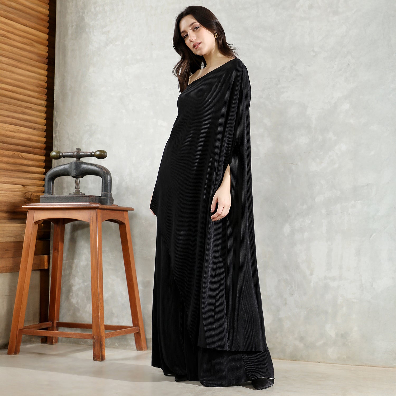 Asymmetrical-Pleated Co-Ord Set
