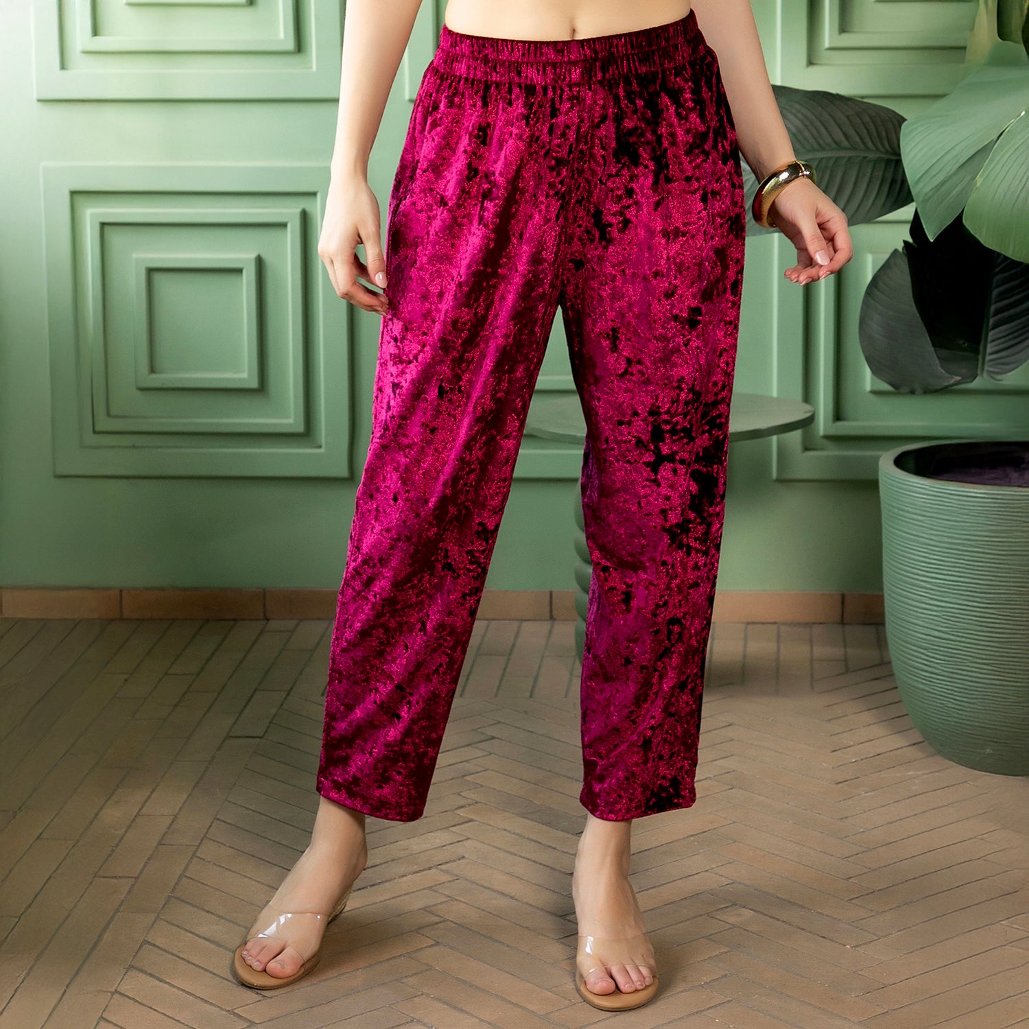 Velvet-Gleam Kurta Set