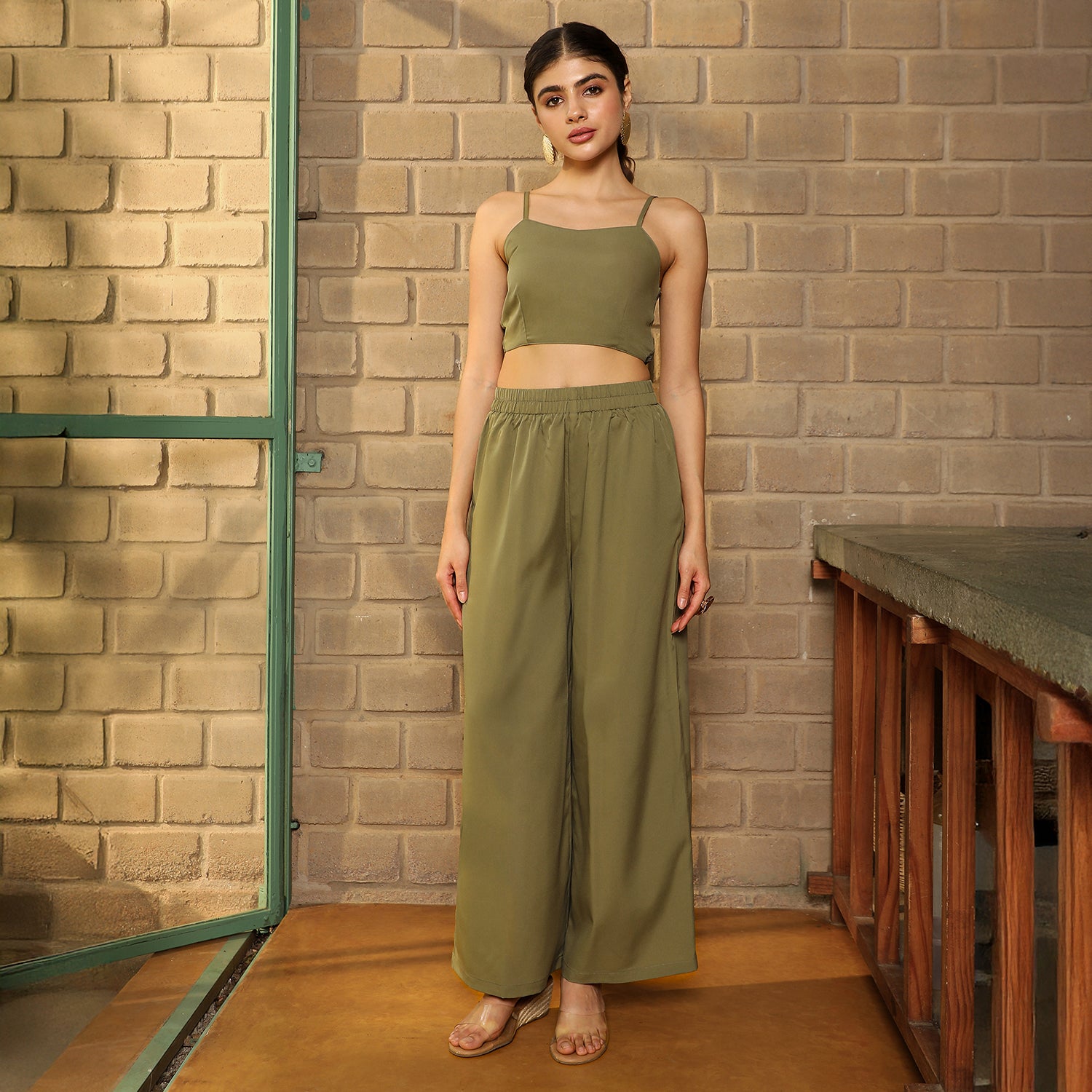 Shell-Embellish Knit Kurta Set
