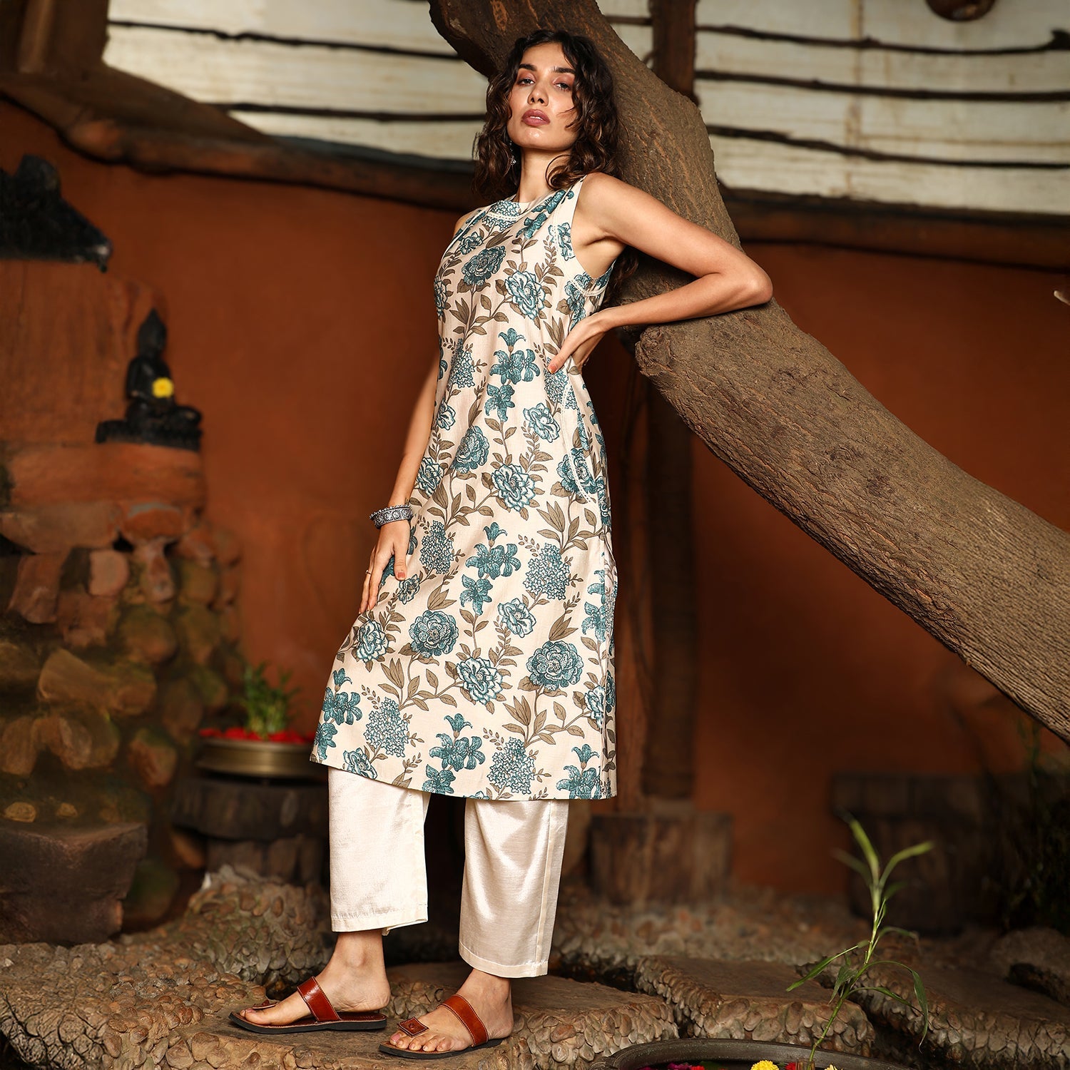Botanical Vine Kurta Set