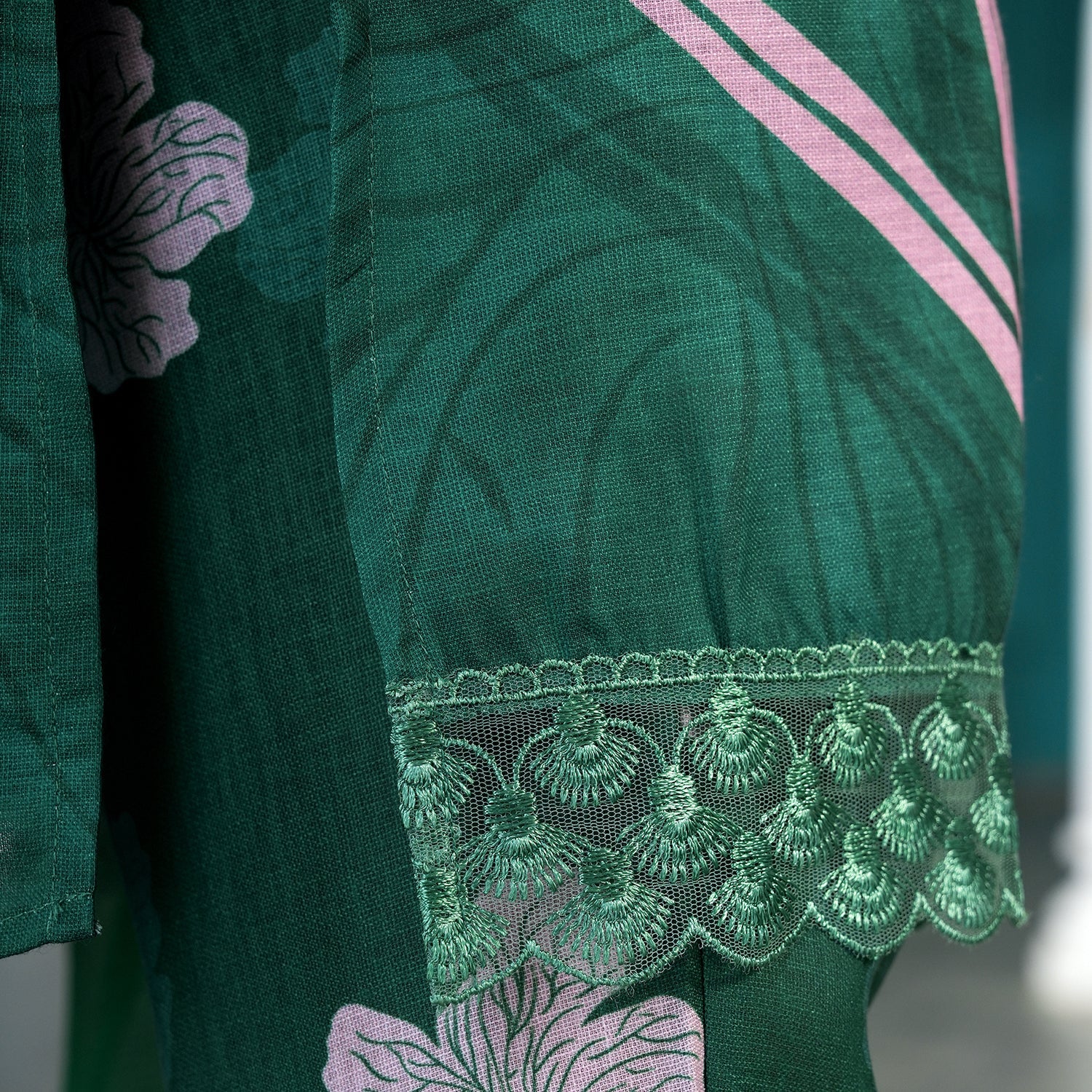Contrast Tulips Kurta Set