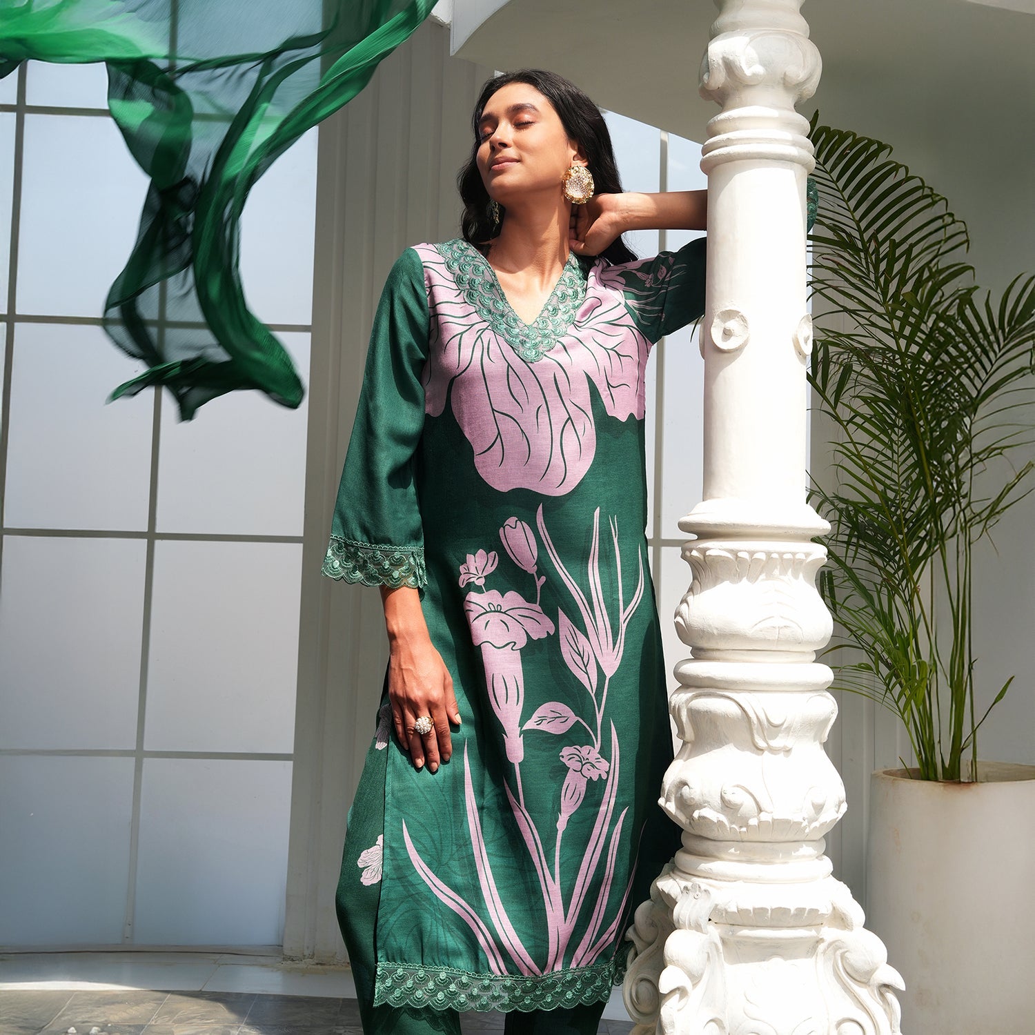 Contrast Tulips Kurta Set