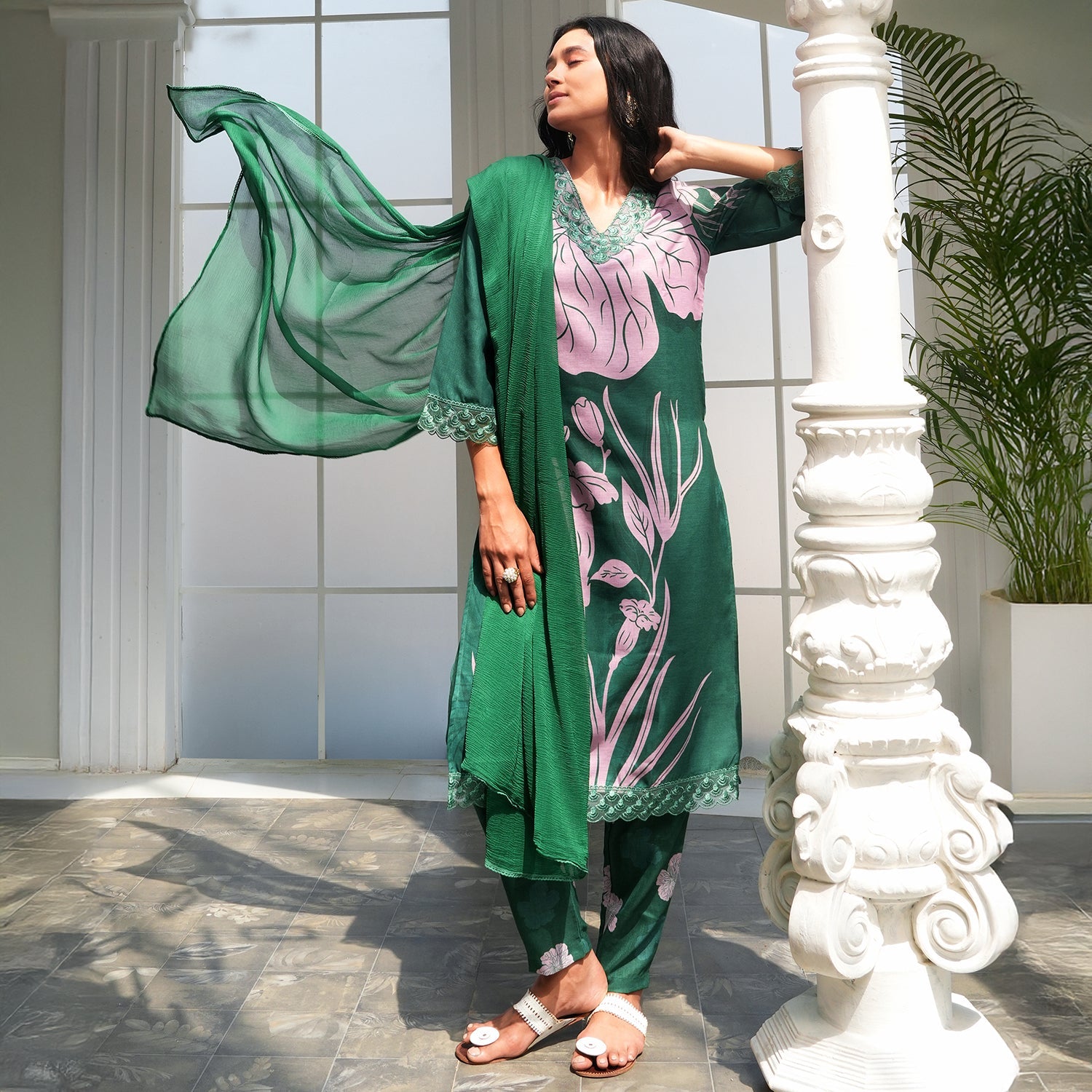 Contrast Tulips Kurta Set