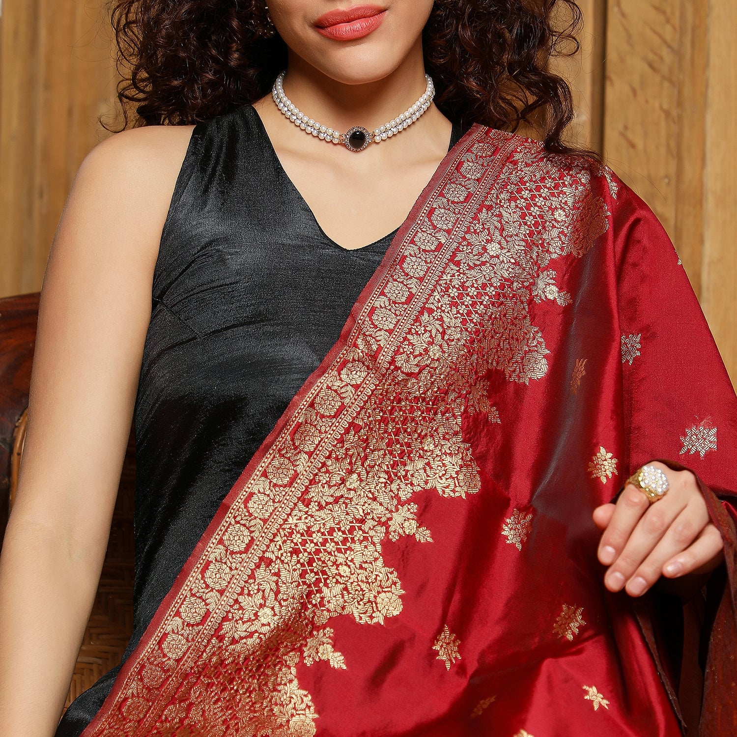 Contrast Lustre Kurta Set