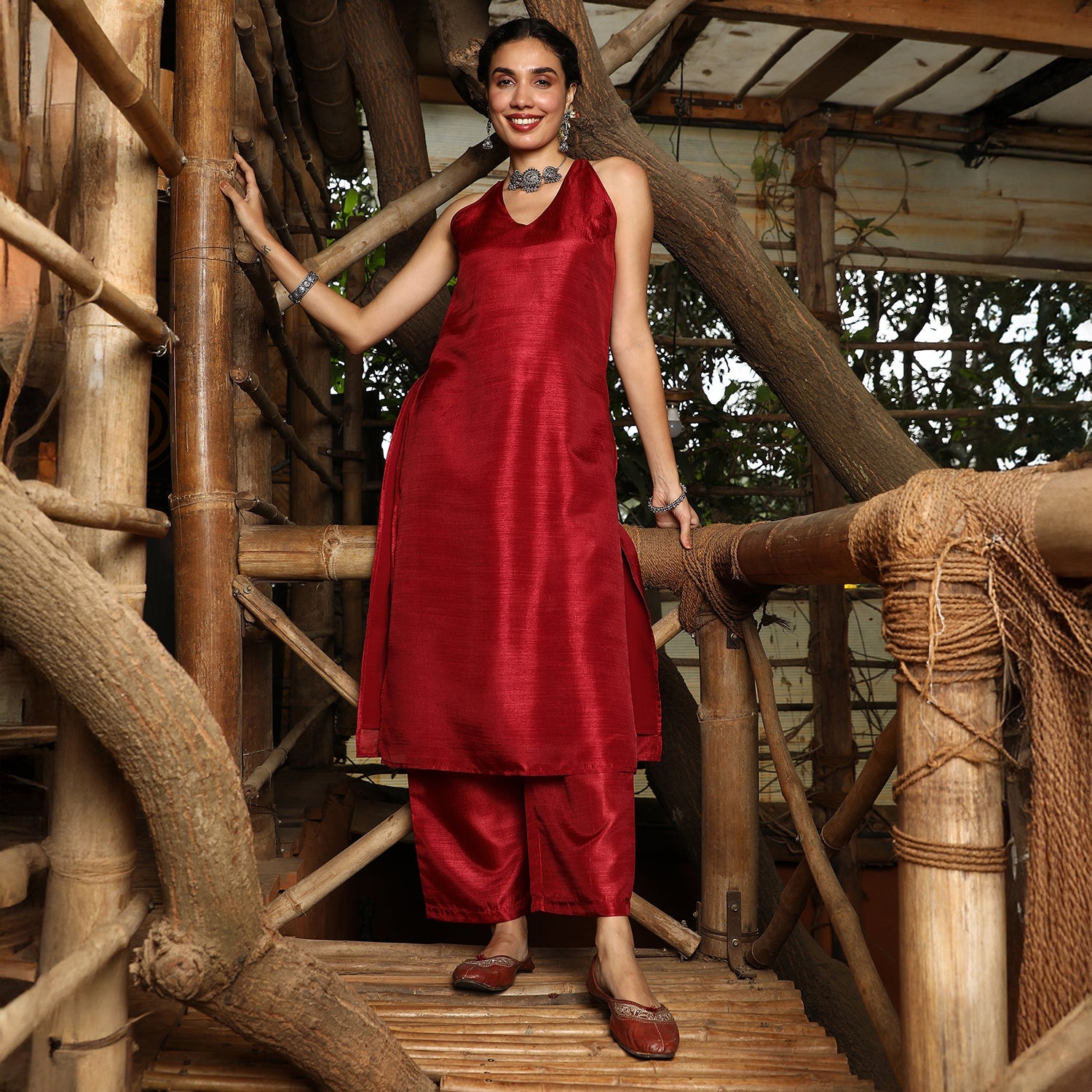 Contrast Lustre Kurta Set