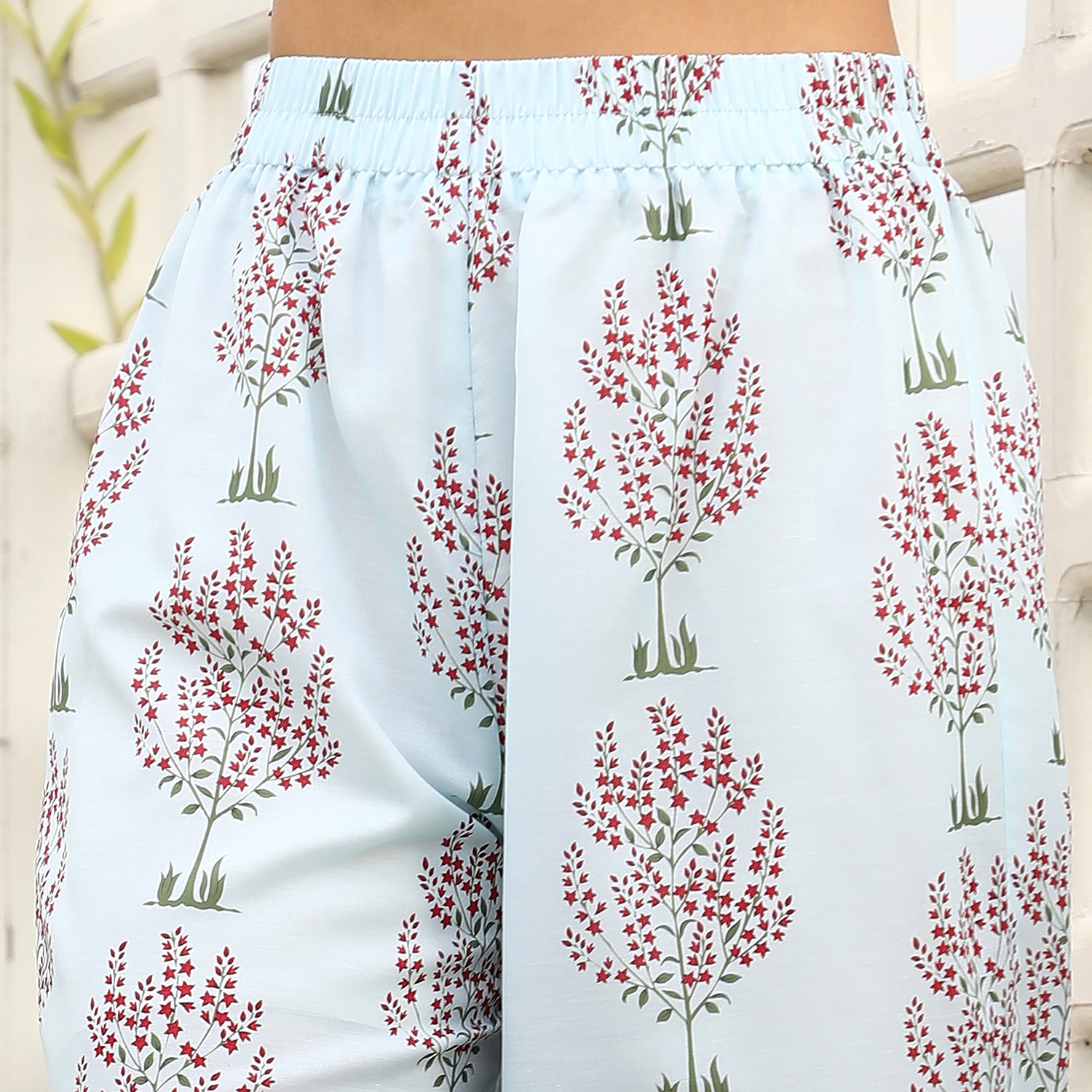 Floral-Harmony Imrpint Kurta Set