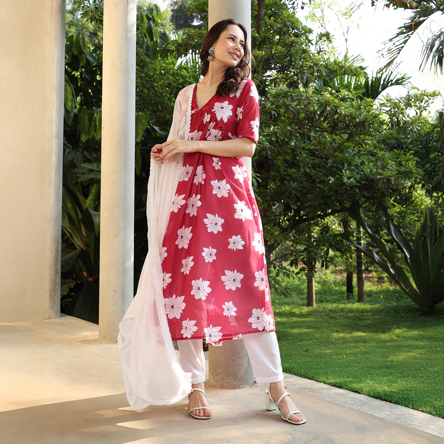 Water Lilies Kurta With Trousers And Dupatta