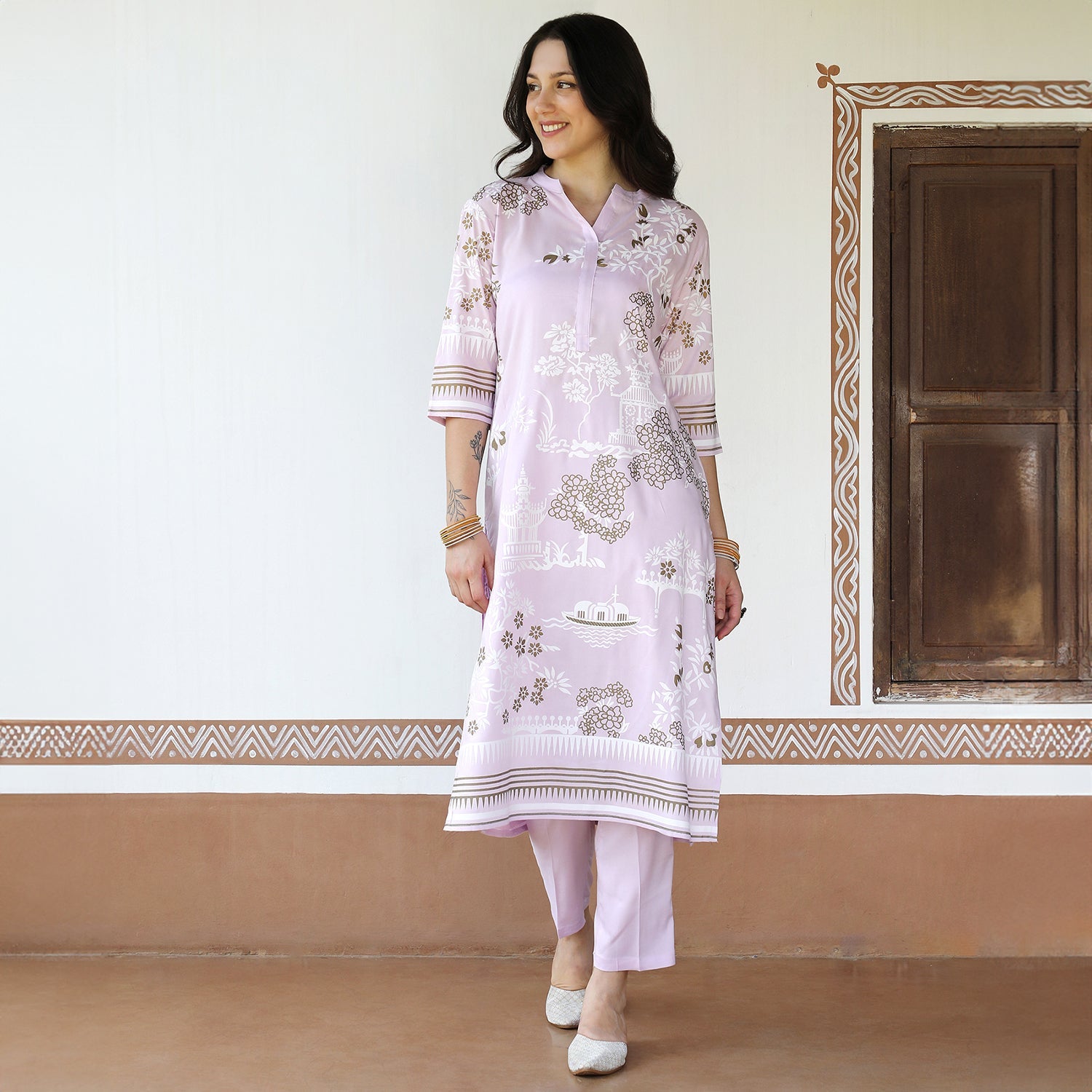 Flora Cluster Print Kurta With Trousers Set