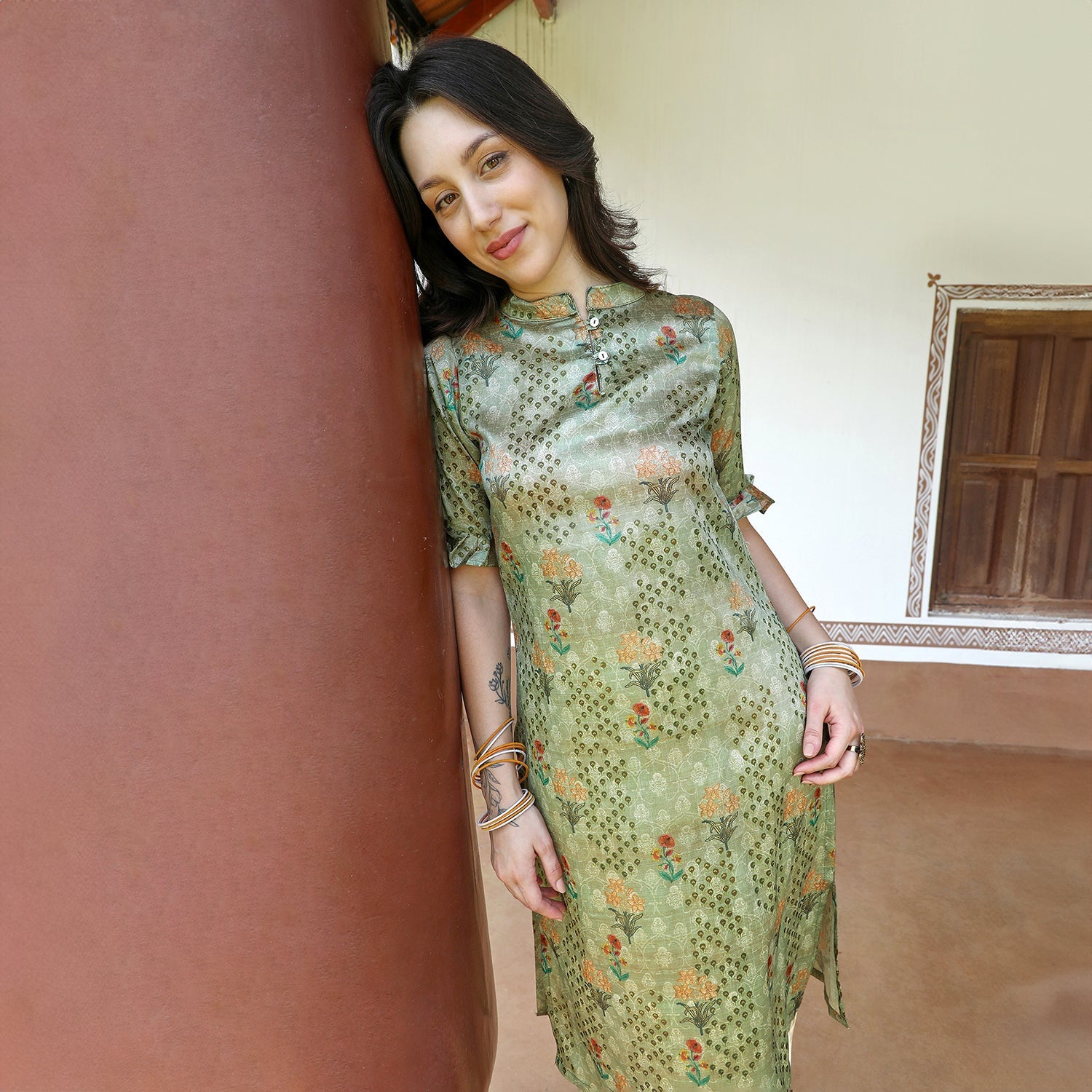 Flora Kurta With Flounce Cuff