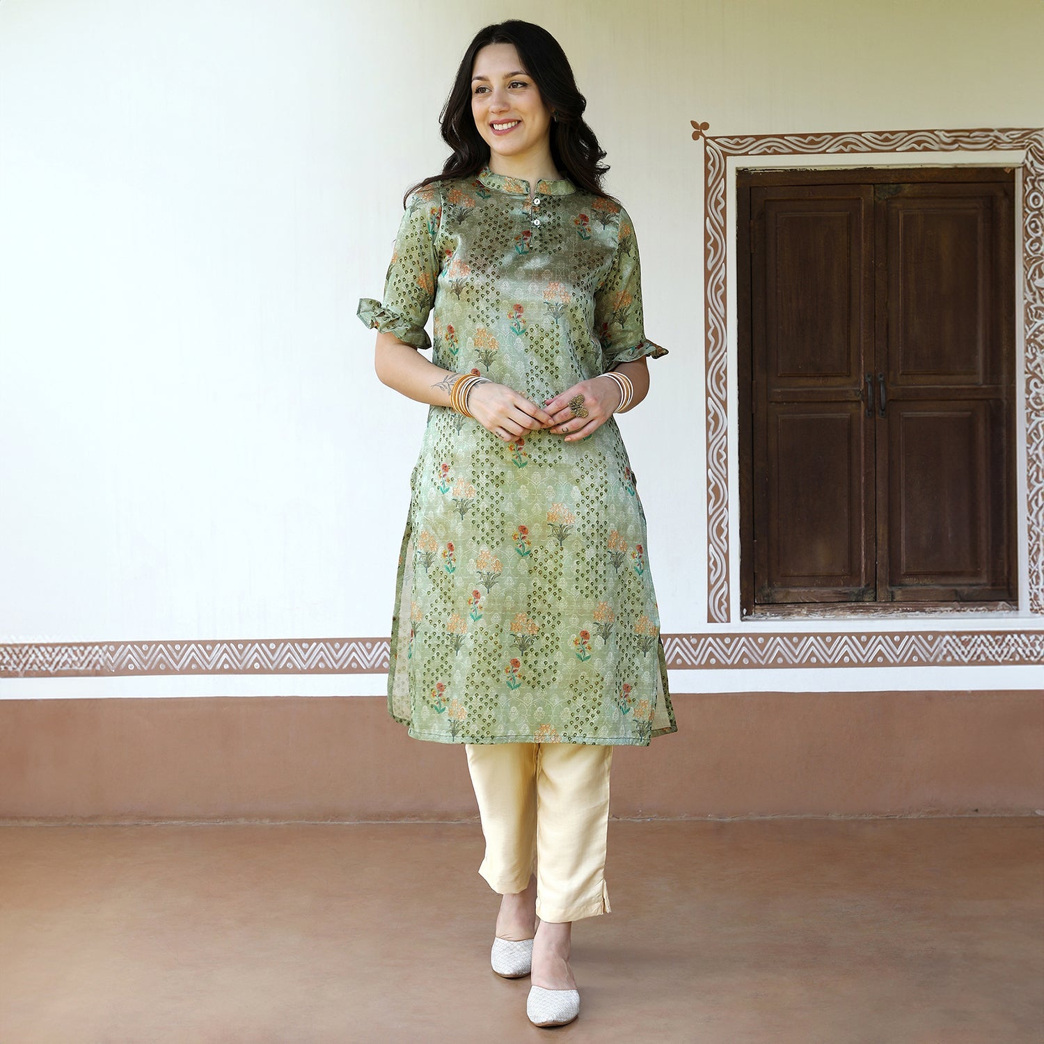 Flora Kurta With Flounce Cuff