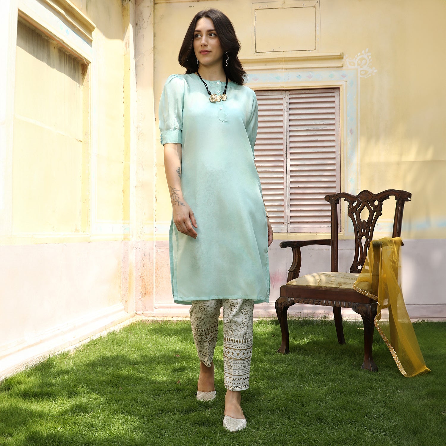 Cuffed Sleeve Kurta