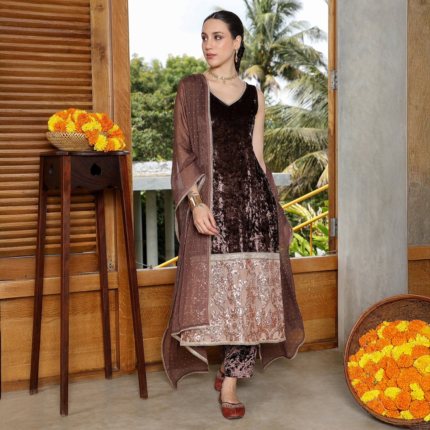 Velvet-Gleam Kurta Set