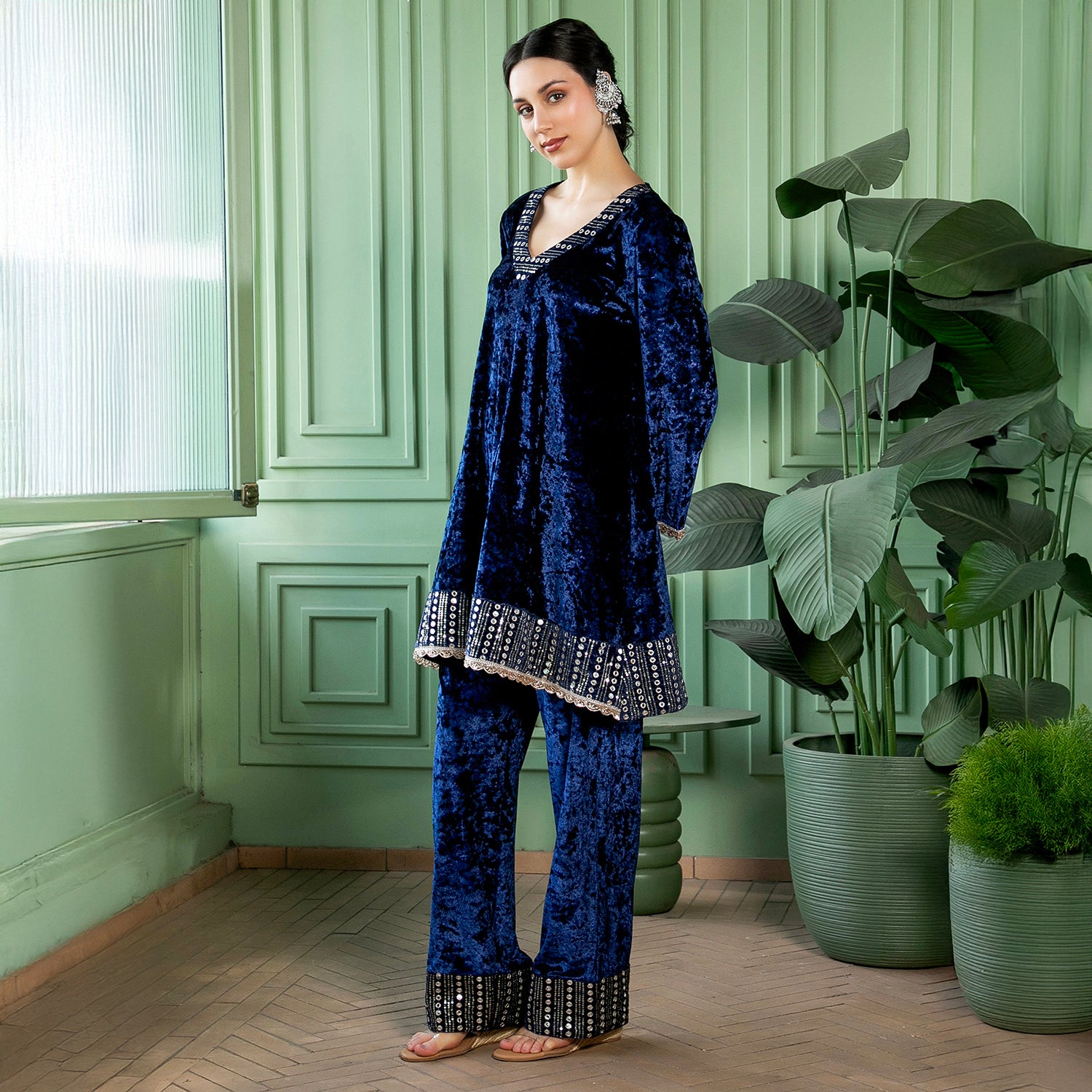Mirror-Block Velvet Kurta Set