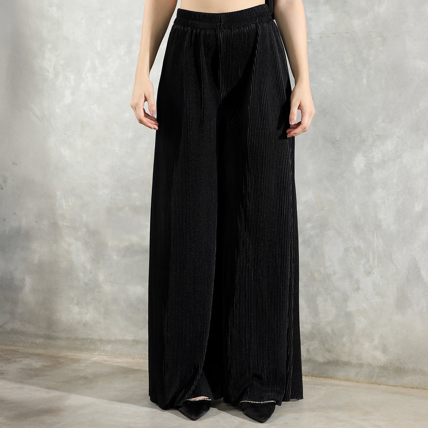 Asymmetrical-Pleated Co-Ord Set