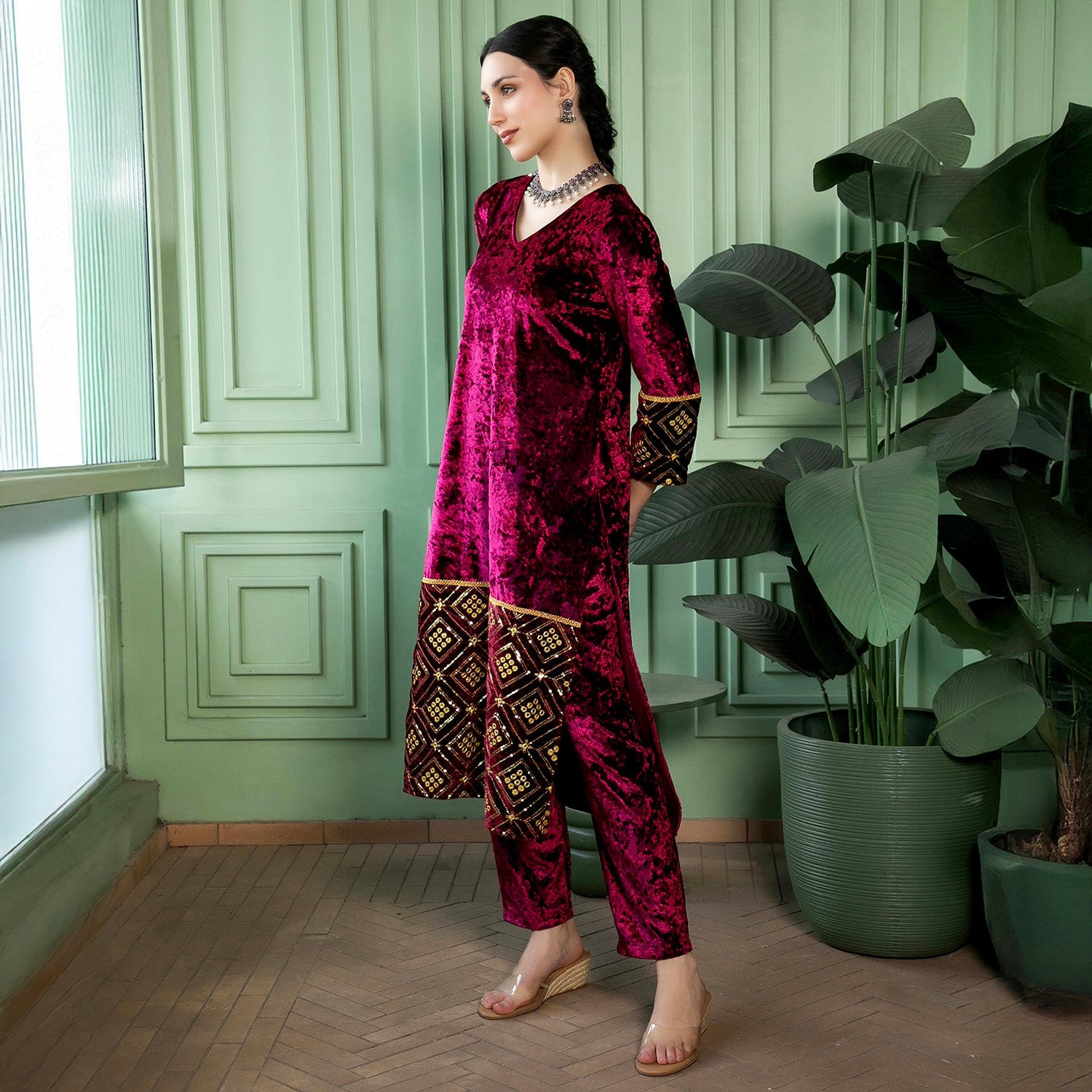 Velvet-Gleam Kurta Set