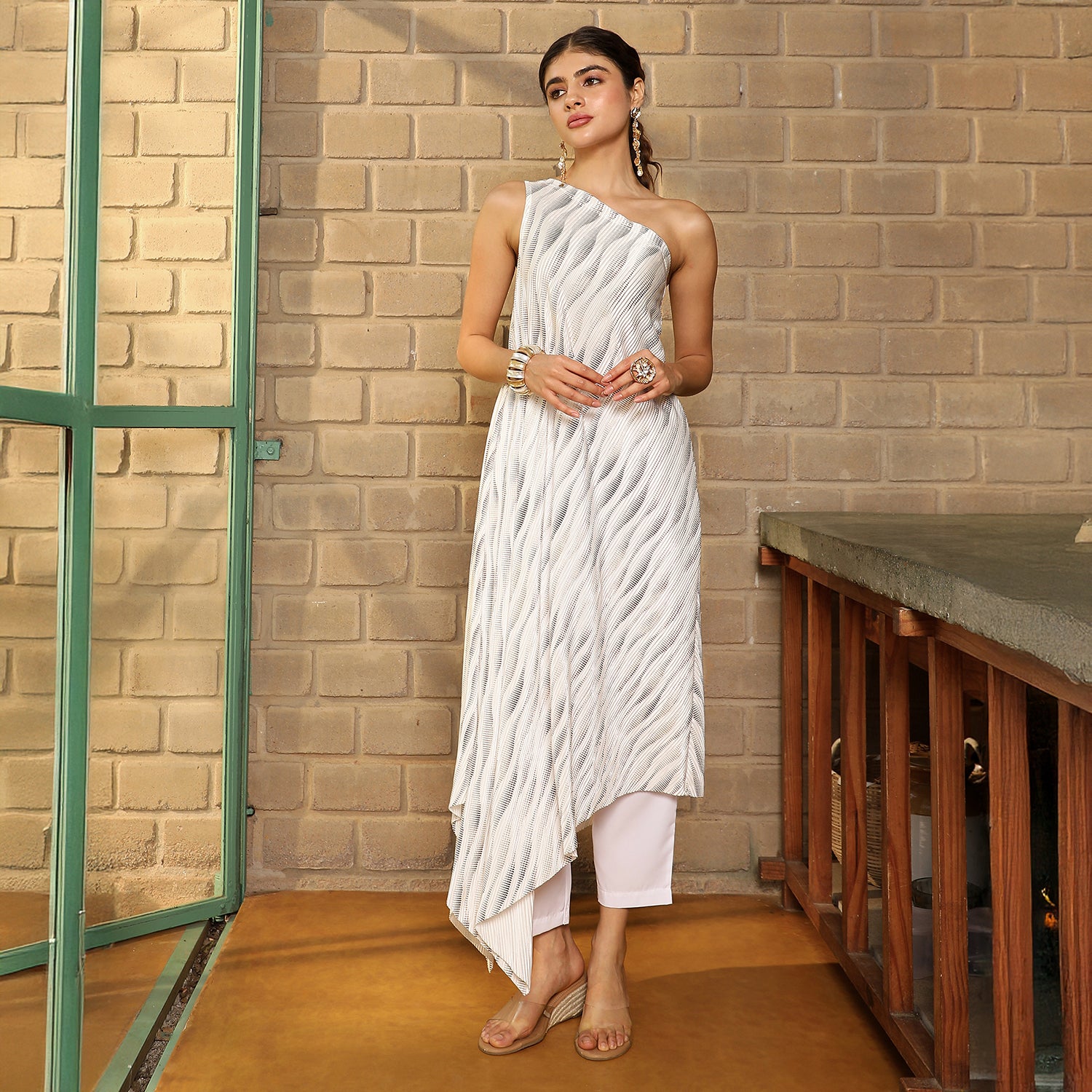 Asymmetrical Metallic-Swirl Kurta Set