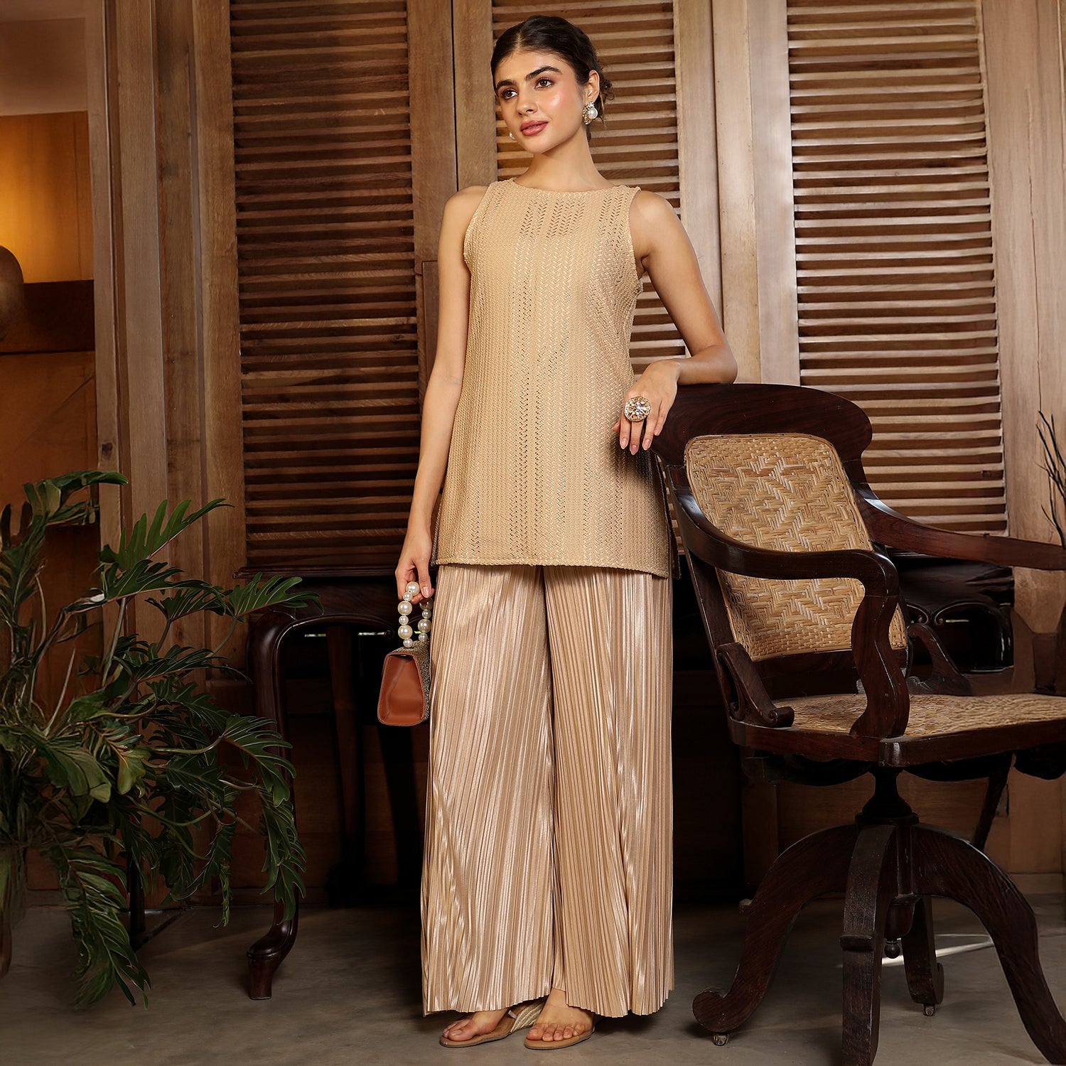 Looseknit-Pleated Kurta Set