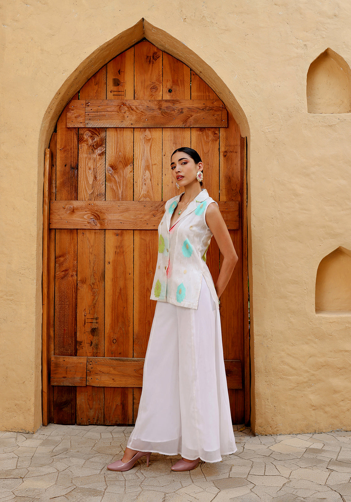 Ethnic Motifs Woven Design Sleeveless Shirt Collar White  Co-ord Set