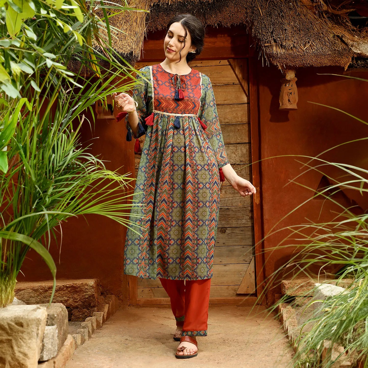 Geometric Block Kurta With Trousers