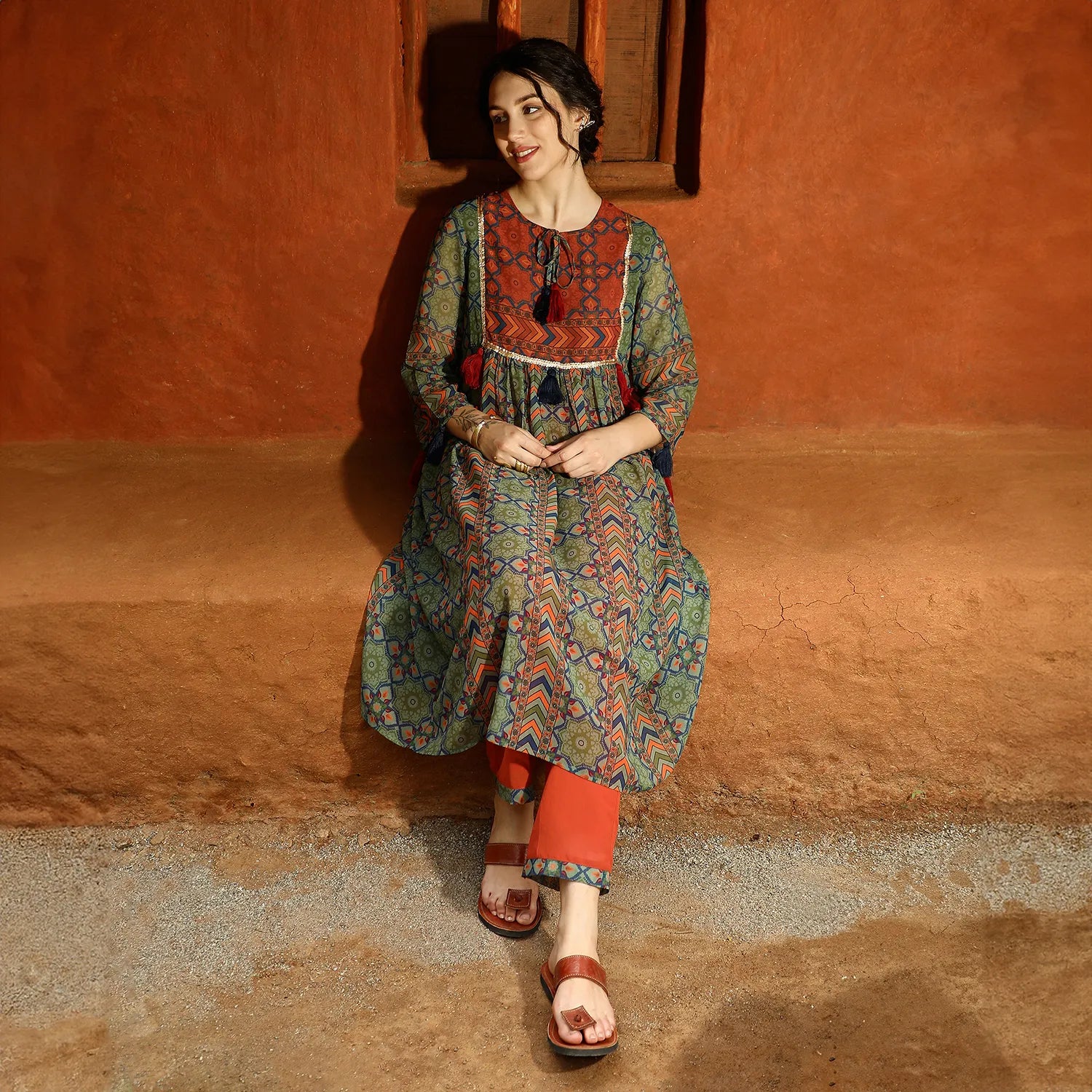 Geometric Block Kurta With Trousers