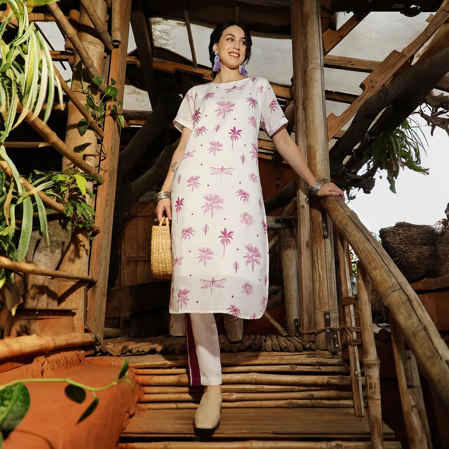 Dragonfly Palm Kurta With Trousers