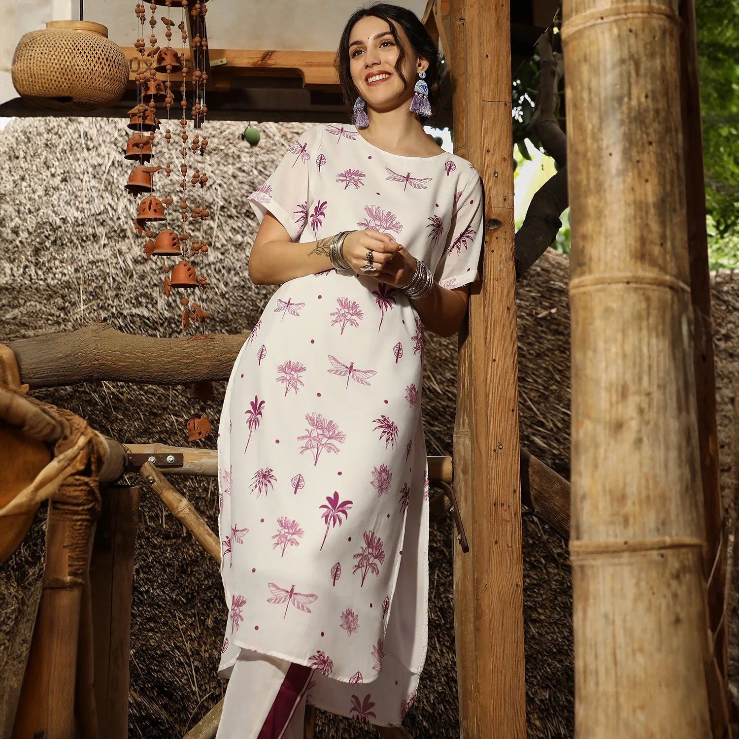 Dragonfly Palm Kurta With Trousers