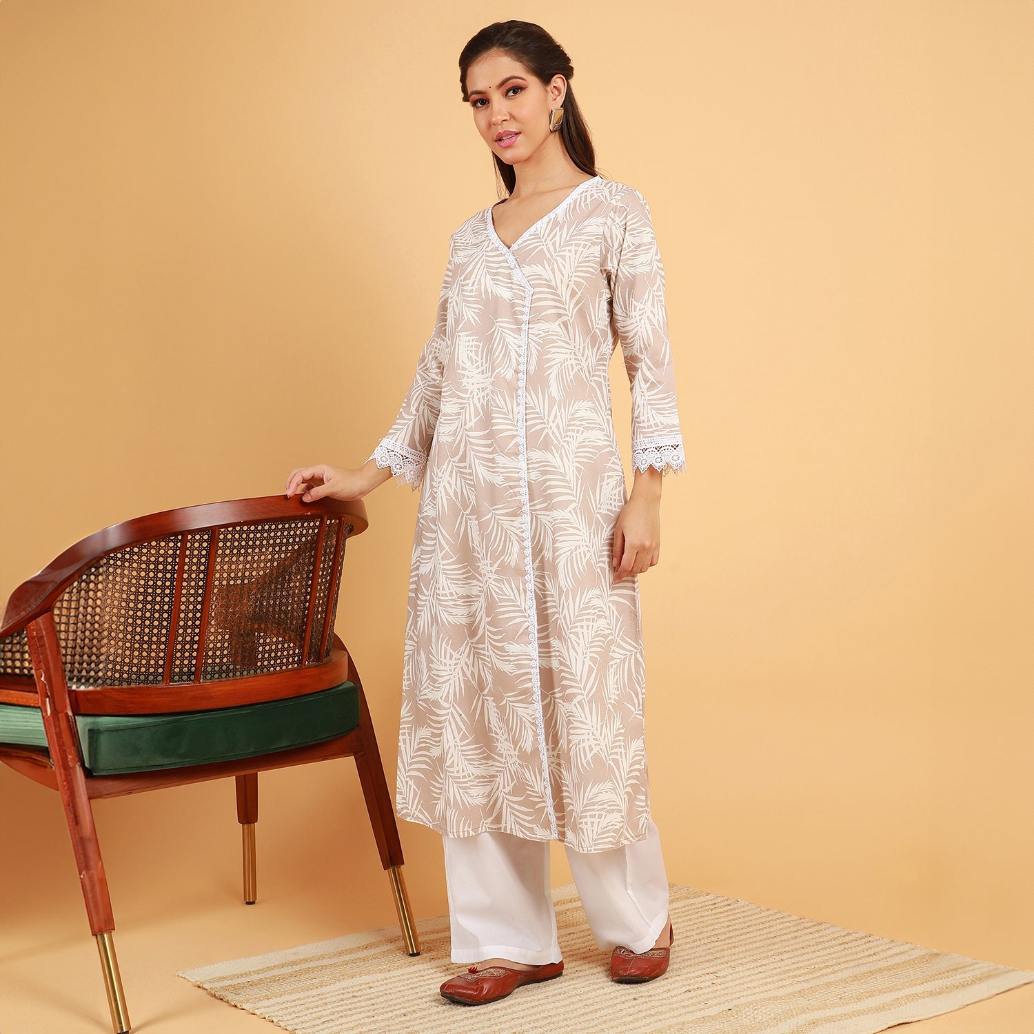 Soft Fern Kurta With Trousers