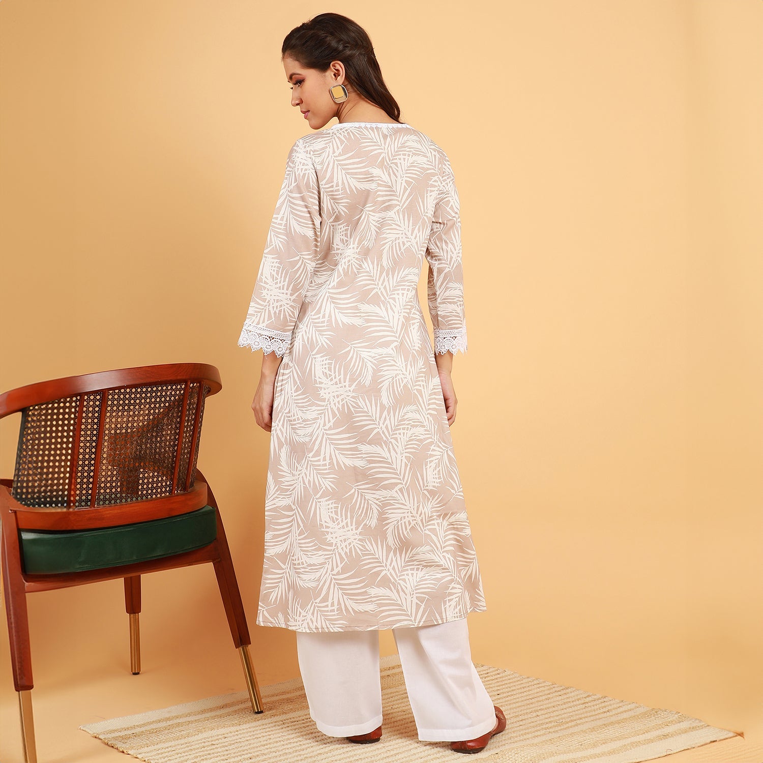 Soft Fern Kurta With Trousers