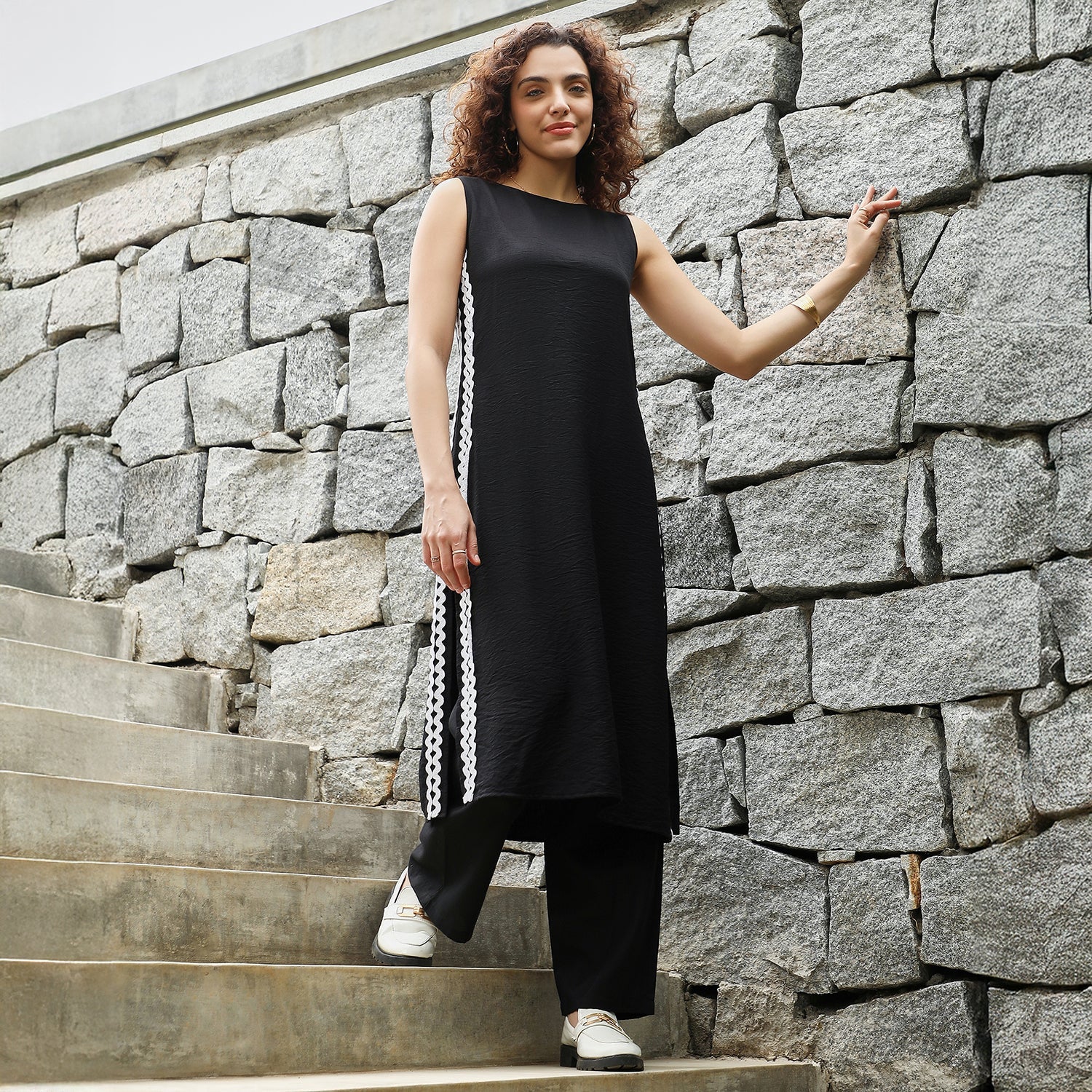 Contrast Swirl Kurta Set