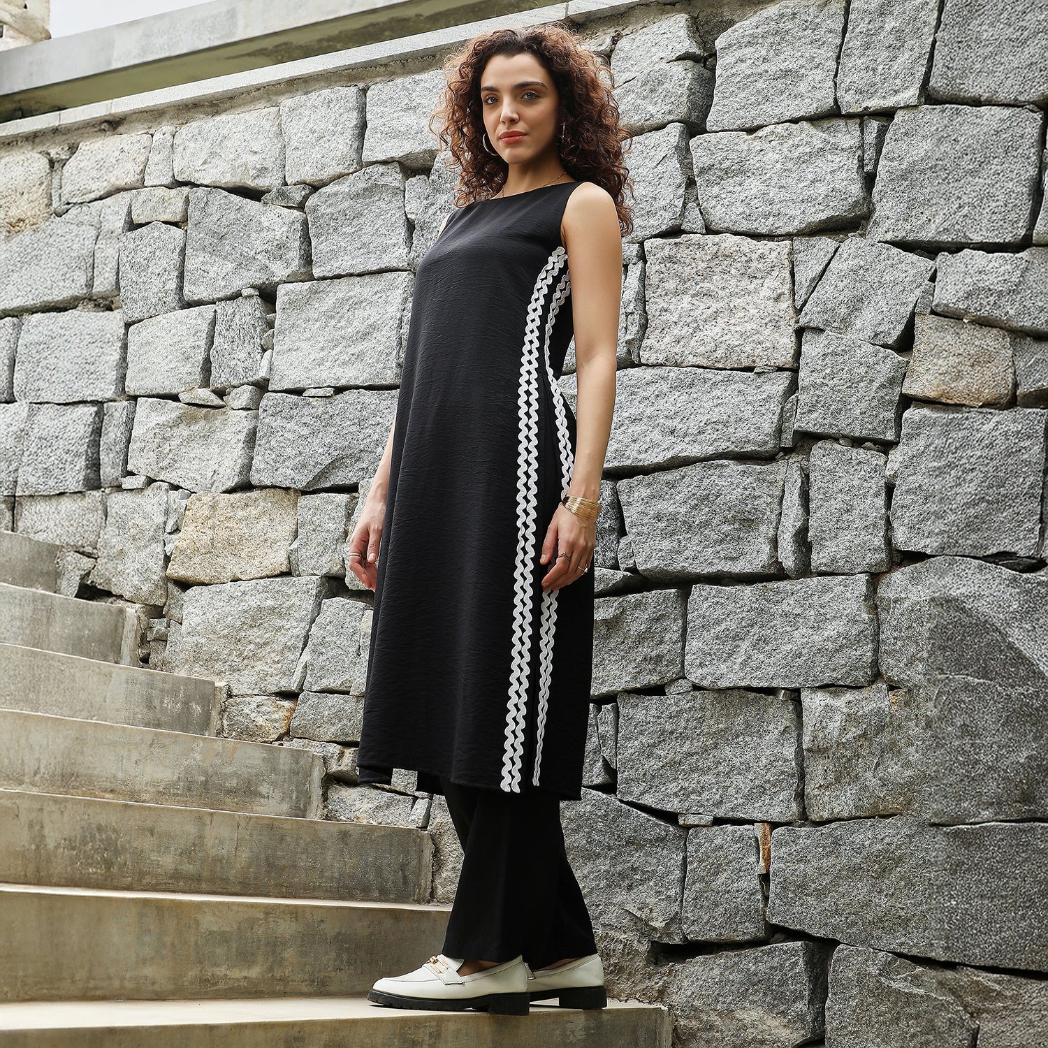 Contrast Swirl Kurta Set