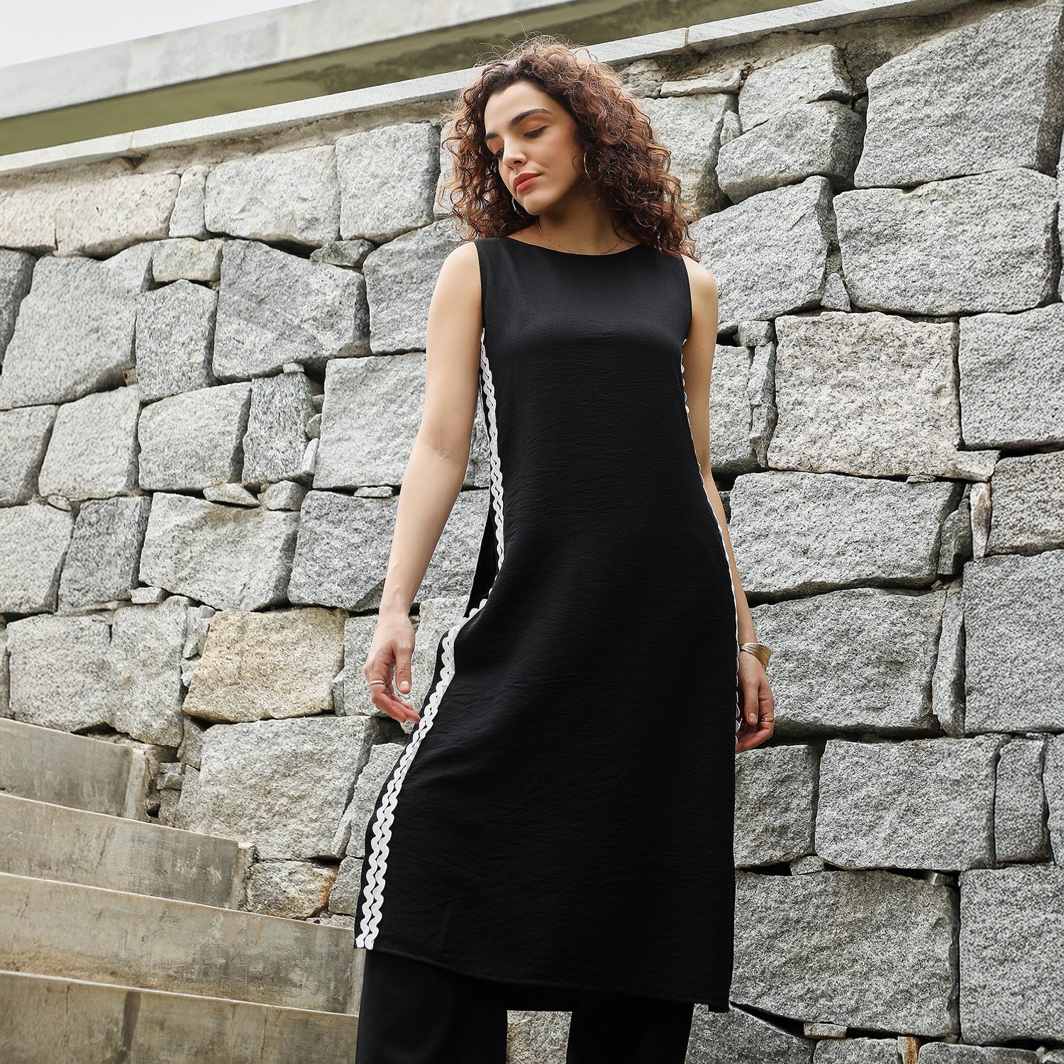 Contrast Swirl Kurta Set