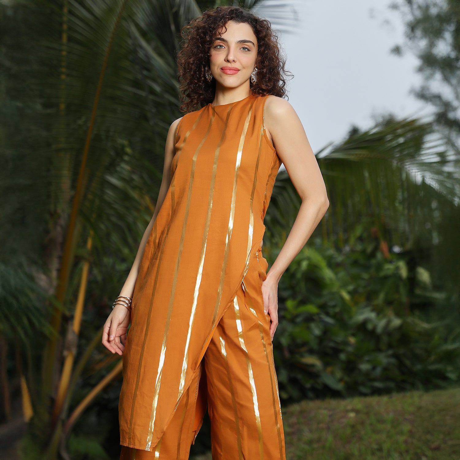 Metallic Striped Kurta Set