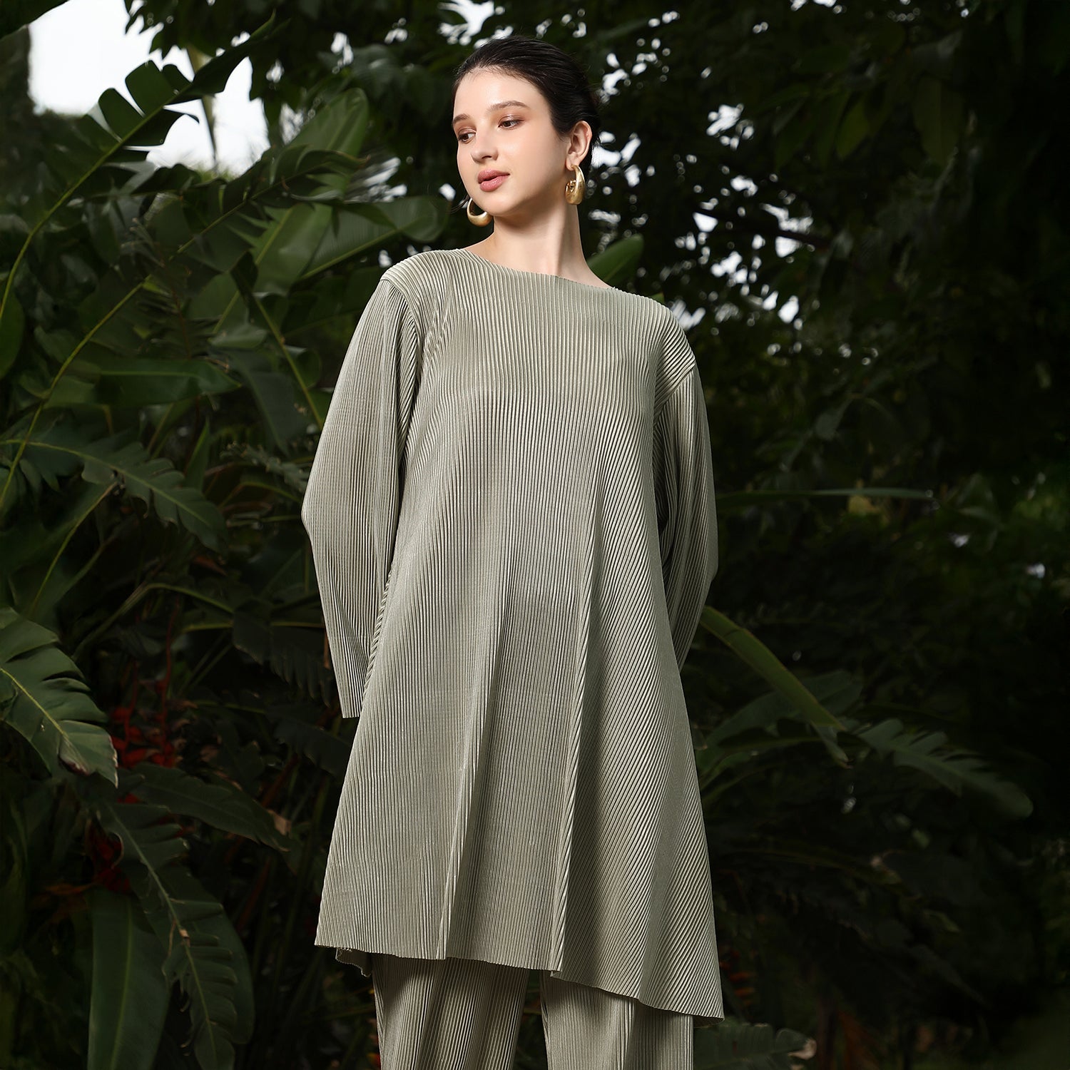 Solid Pleated Kurta Set