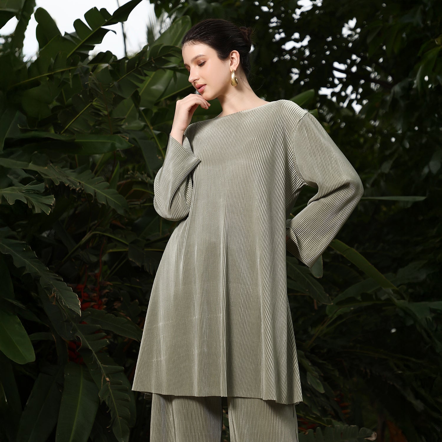 Solid Pleated Kurta Set