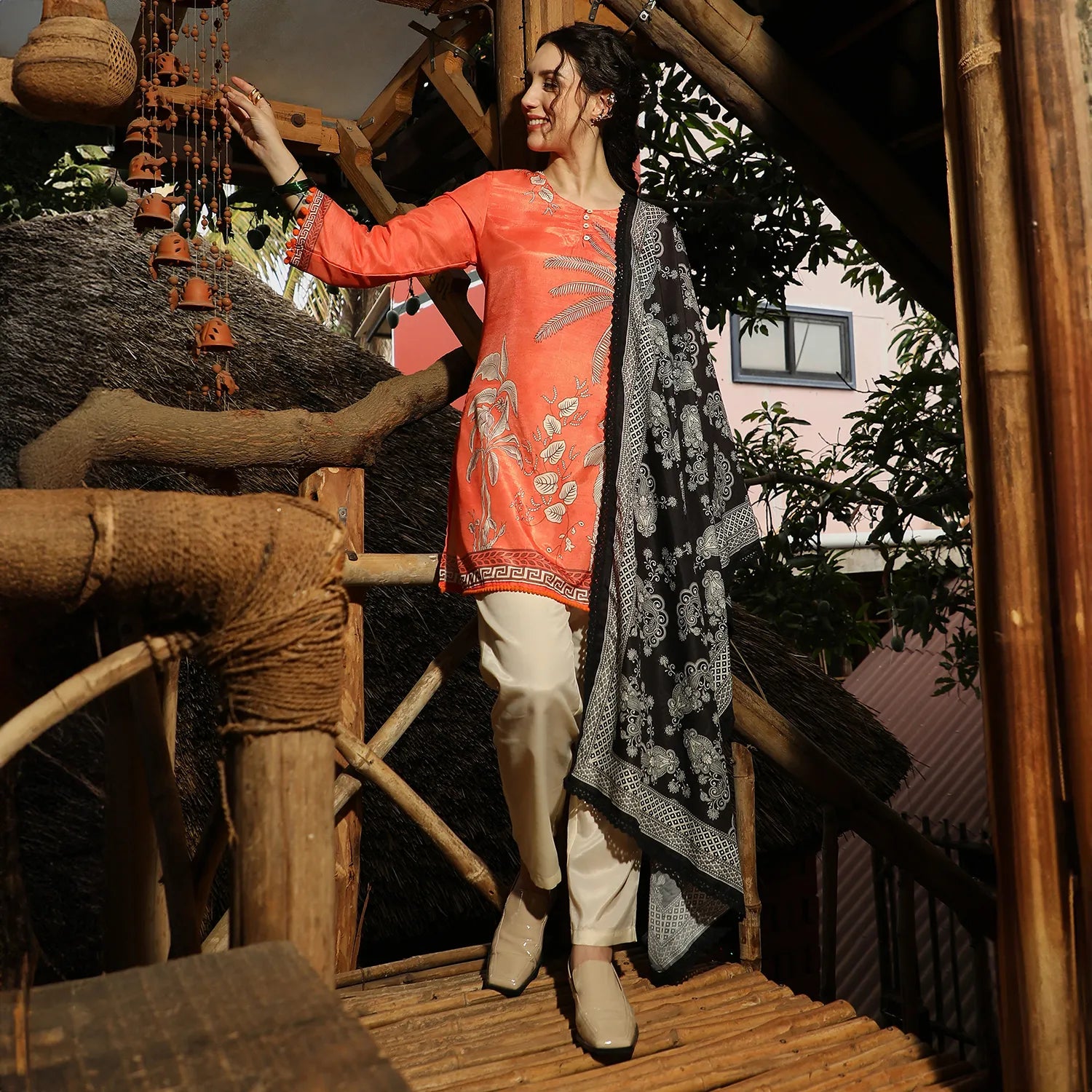 Palm Foliage Kurti With Trousers