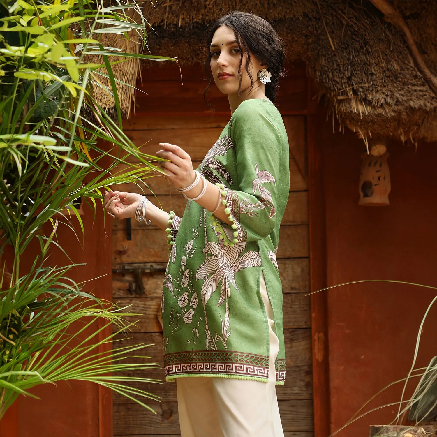 Palm Foliage Kurti With Trousers