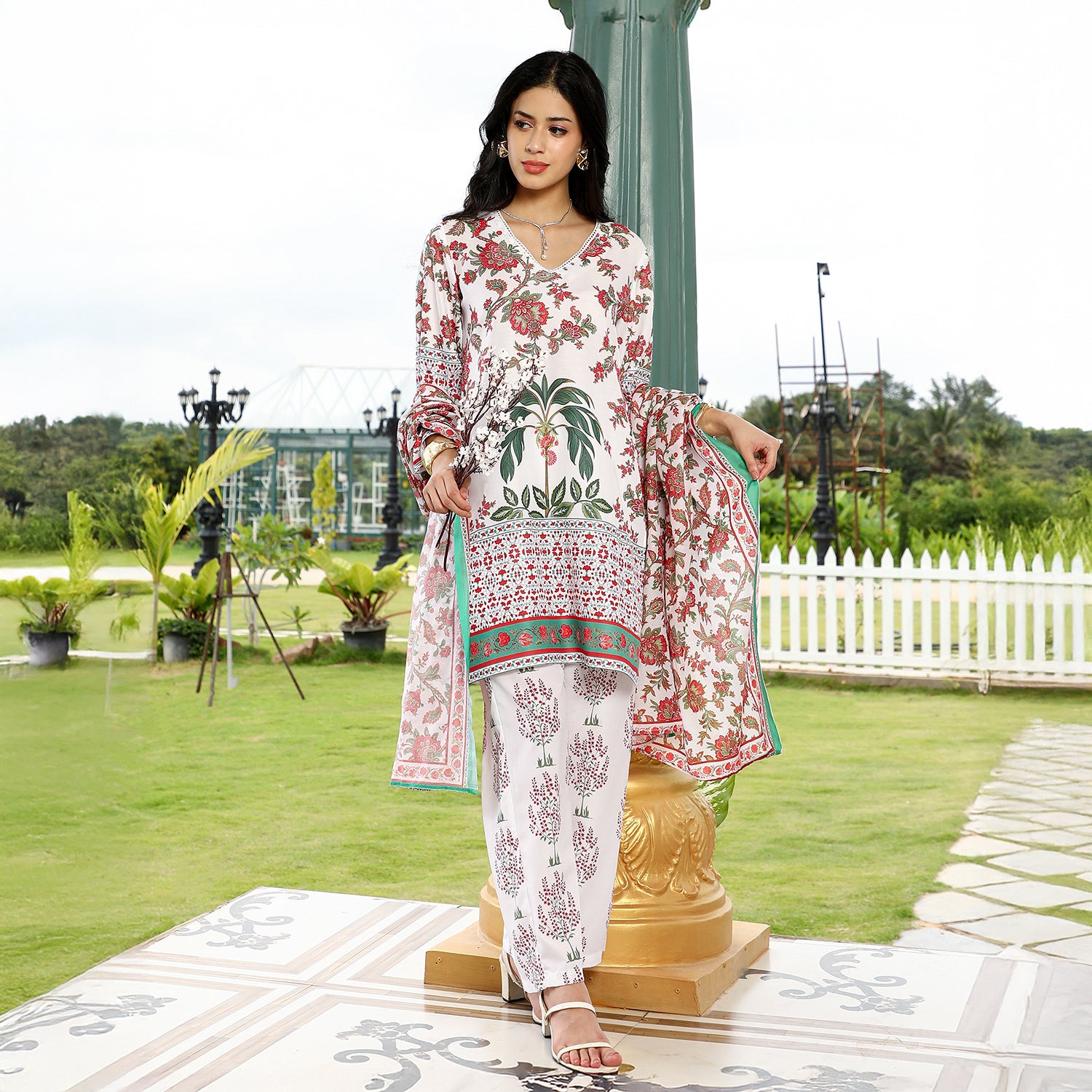 Floral-Harmony Imrpint Kurta Set