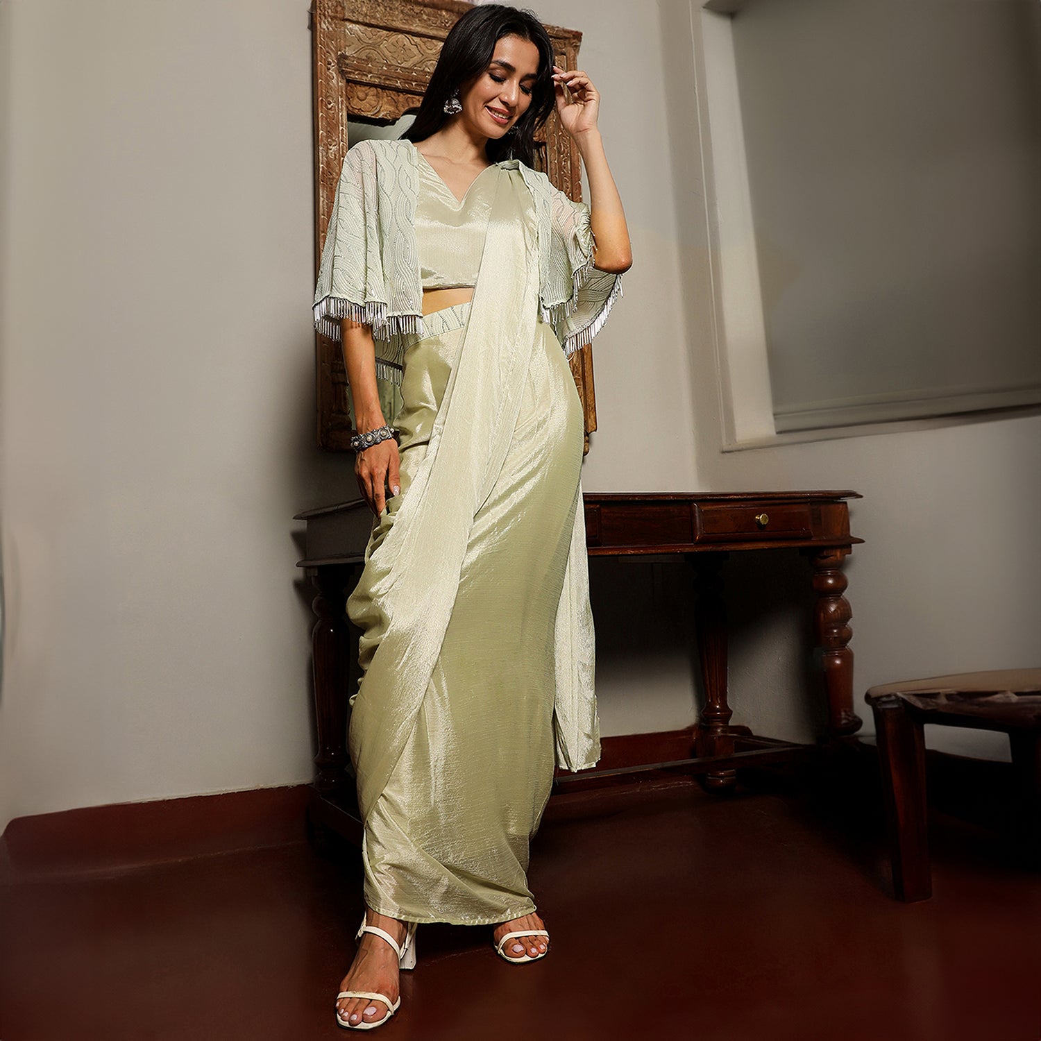 Bijou Cape Pre-Draped Saree