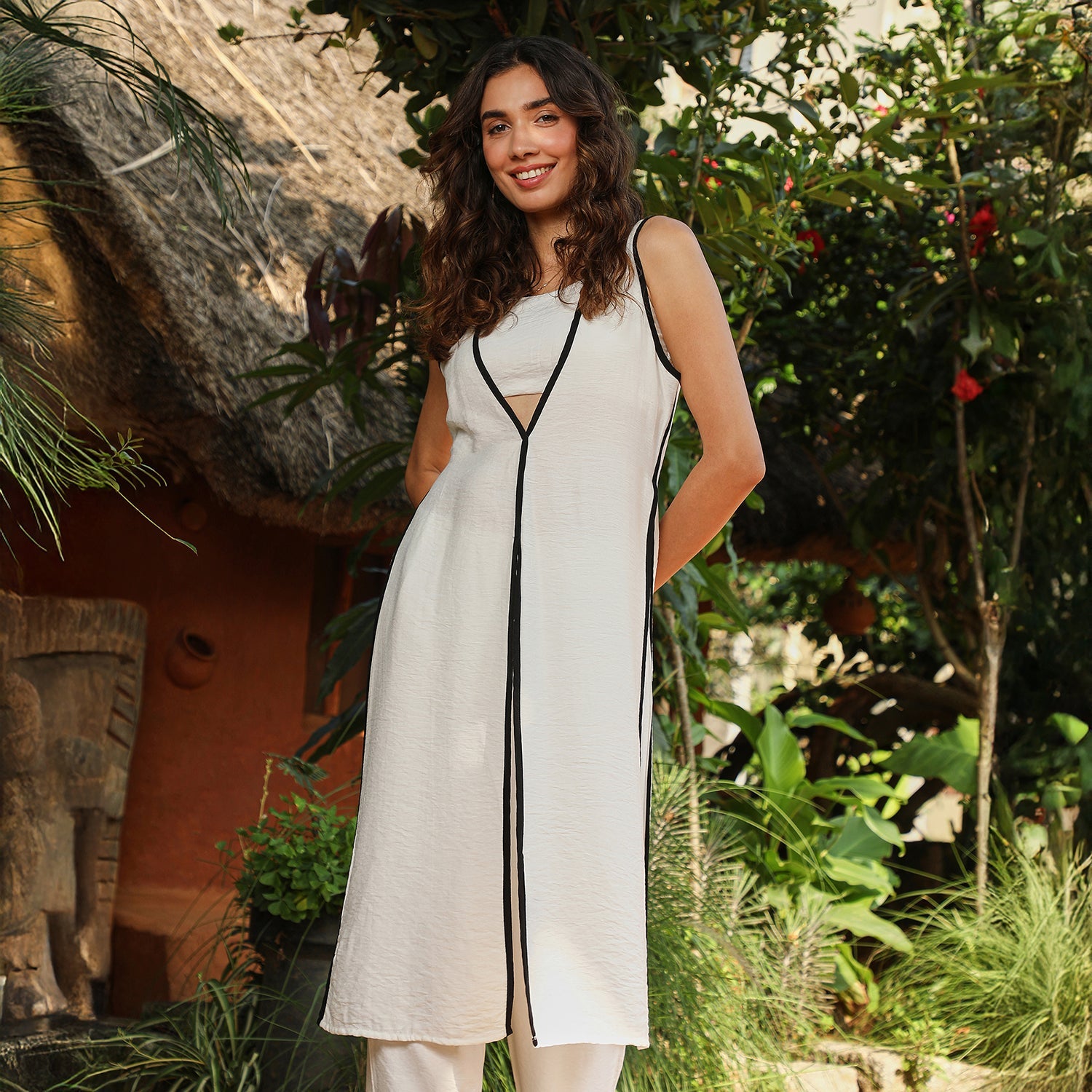 Contrast Luna Kurta Set