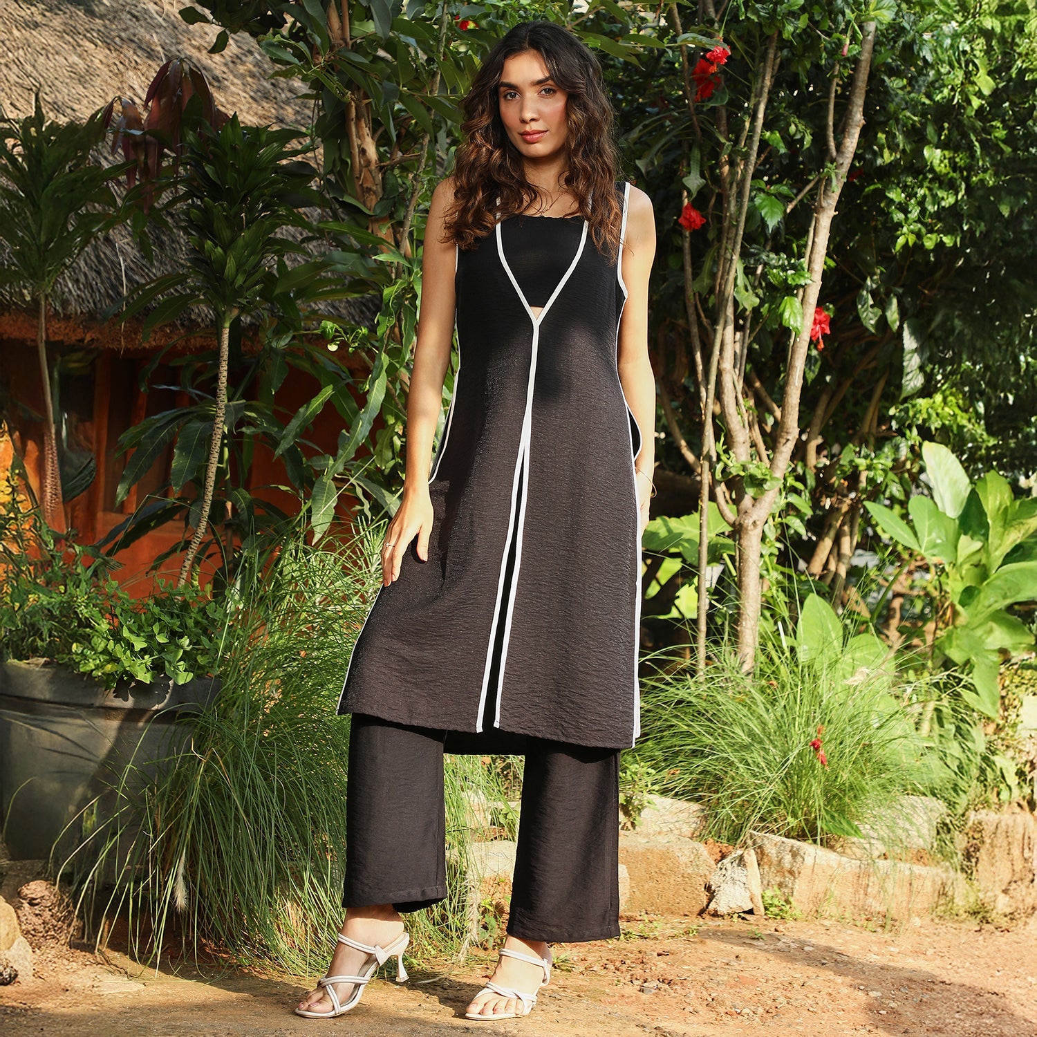 Contrast Luna Kurta Set